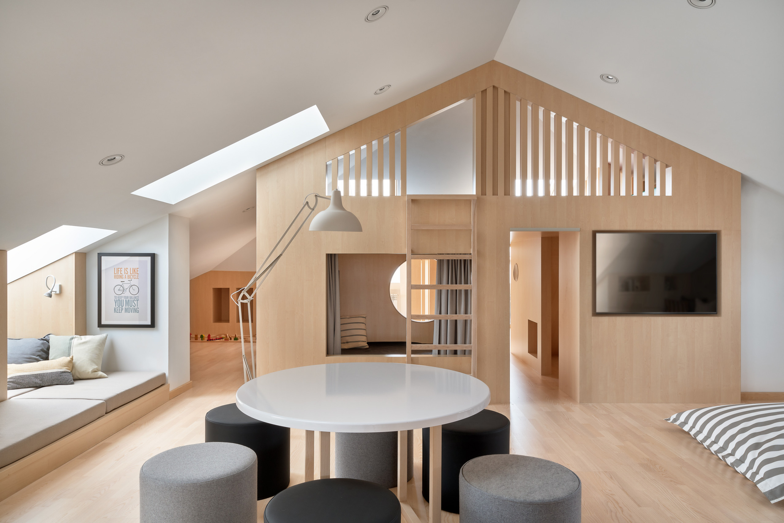 Проект недели: Детская 140 кв.м на месте мансарды