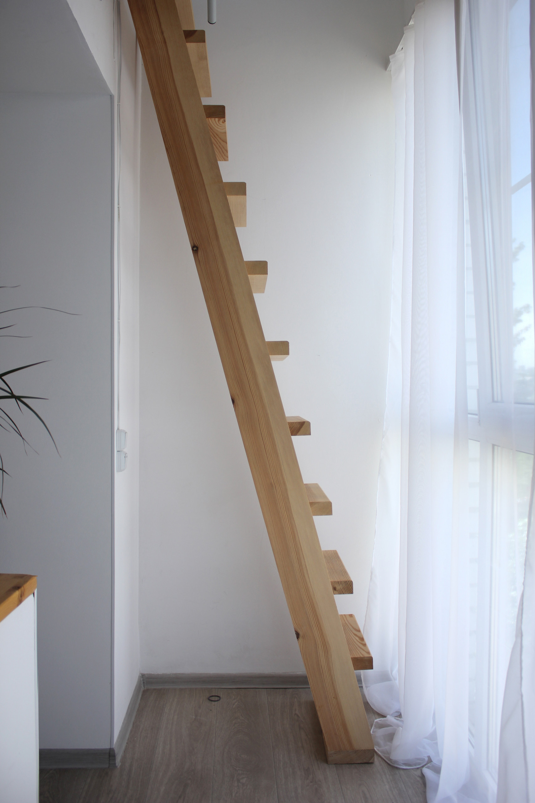 Houzz тур: Маленькая квартира в Волгограде с двухэтажной лоджией