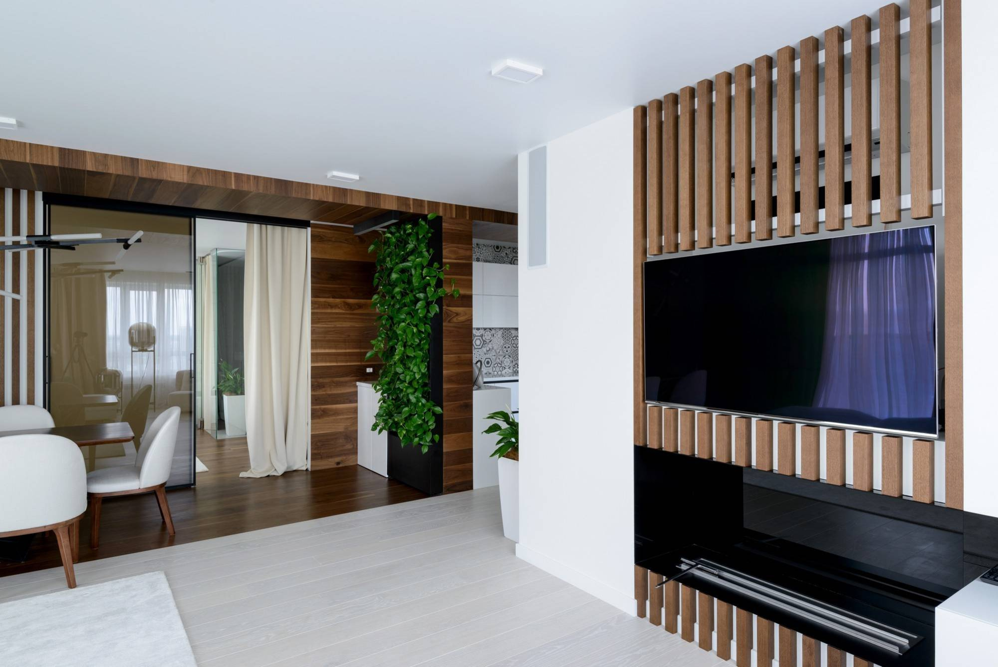 Houzz тур: Квартира в Новосибирске с монолитными колоннами