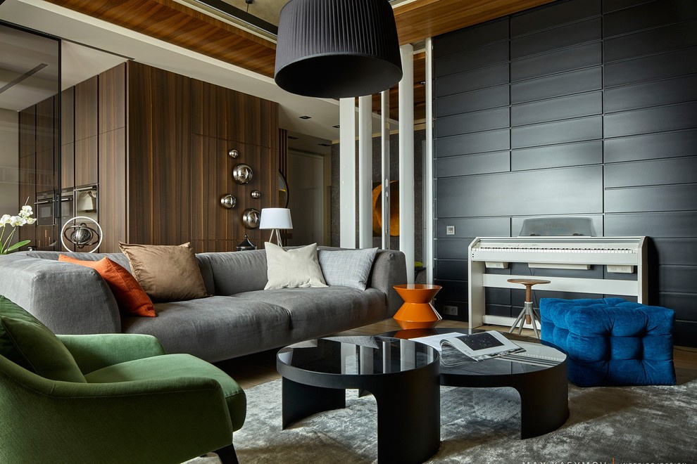 Houzz тур: Современный интерьер с авторской мебелью