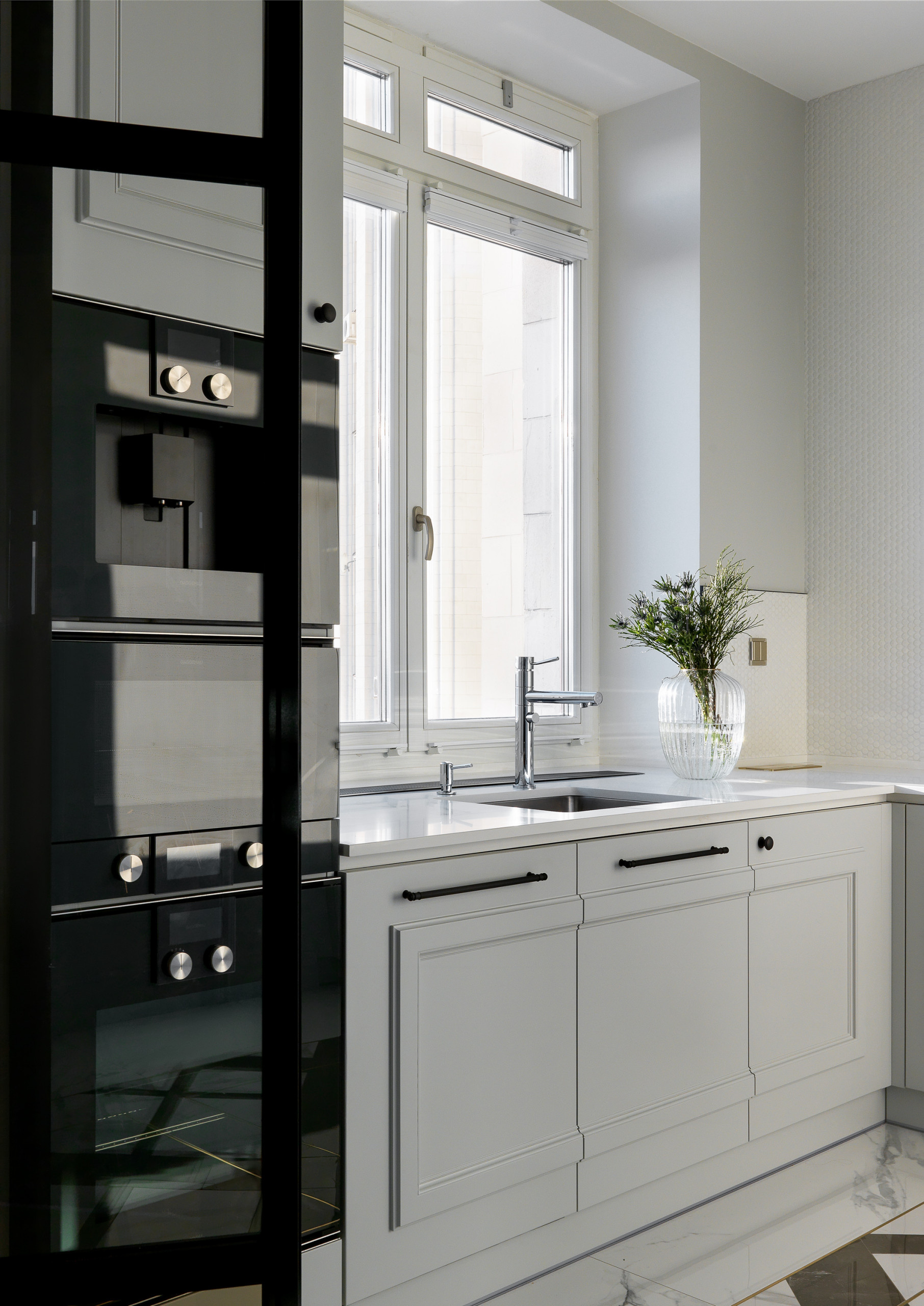 Houzz тур: Высотка на Котельнической, где жила советская богема