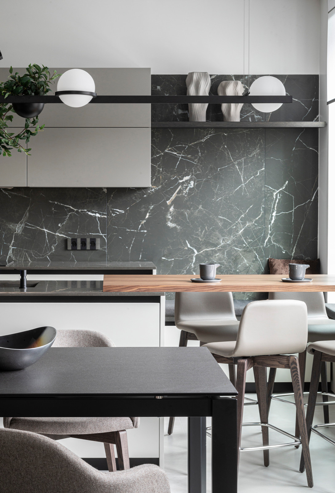 Барометр [май 2022]: Кухни — 31 новый проект