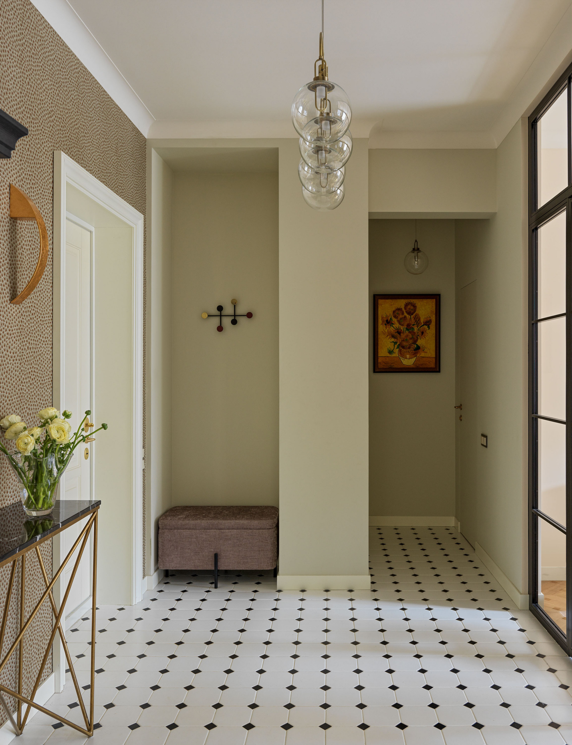 Houzz тур: 58 кв. м — квартира с элементами сталинского ампира