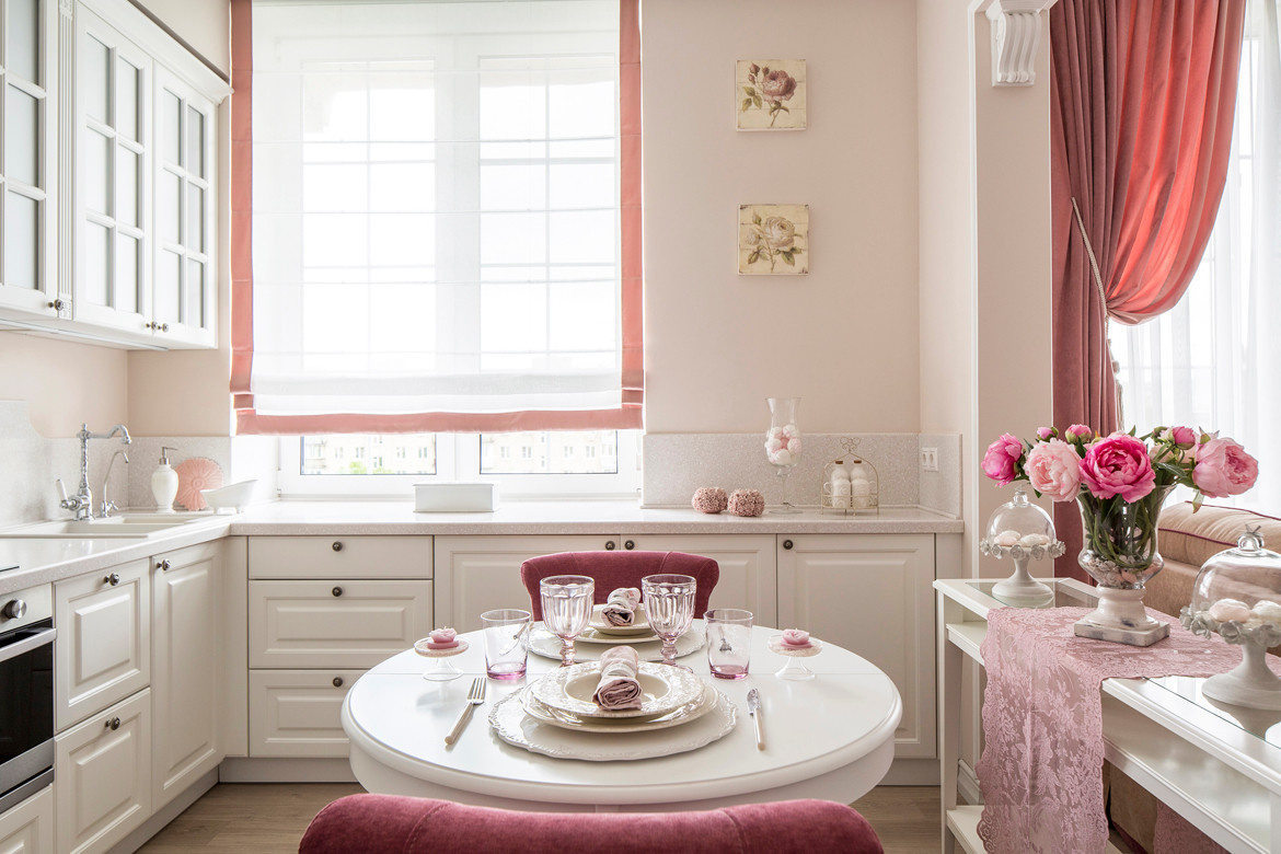 В гостях: Квартира в цветочных оттенках для молодой семьи