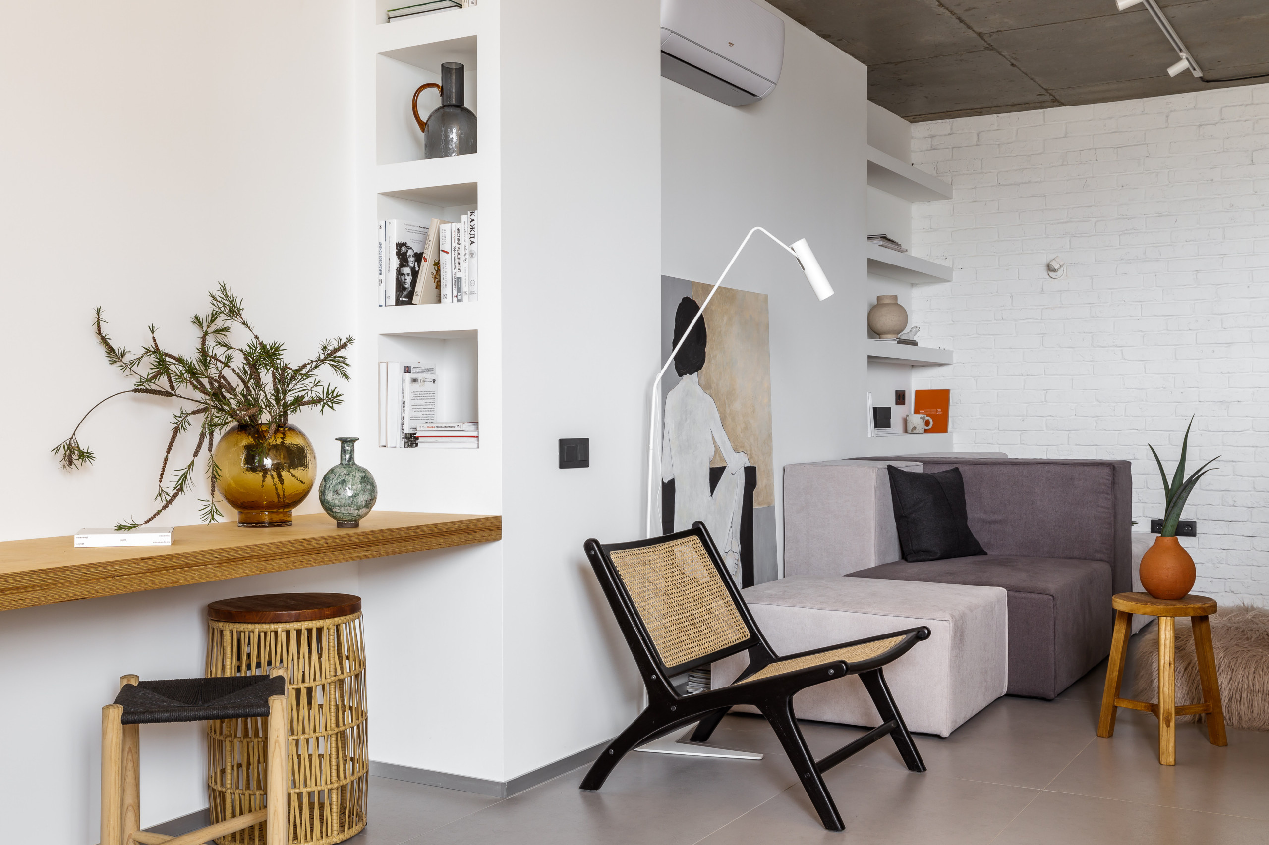 Houzz тур: 56 кв.м — студия для молодого врача