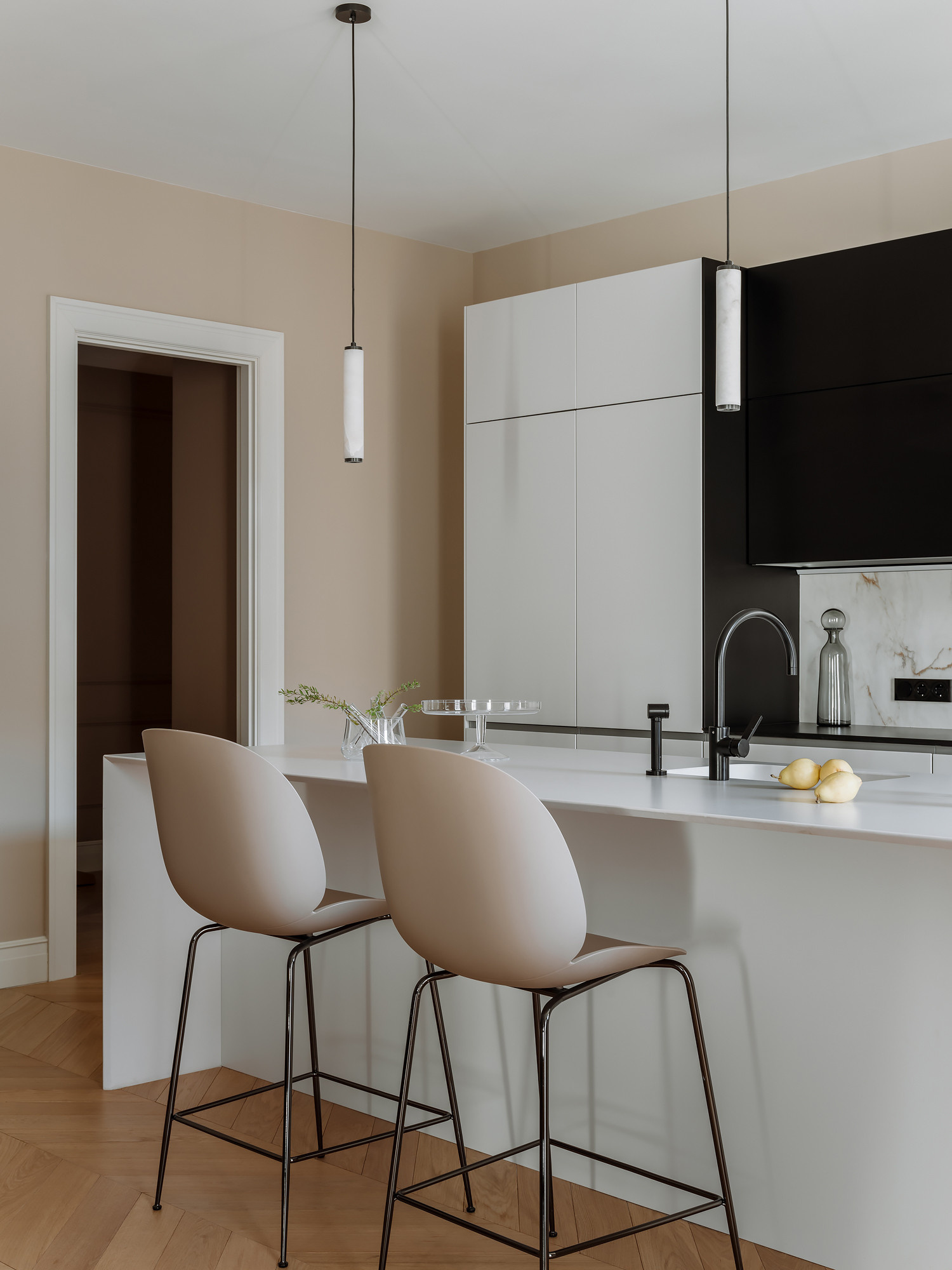 Houzz тур: Квартира на Плющихе в бывшем доходном доме