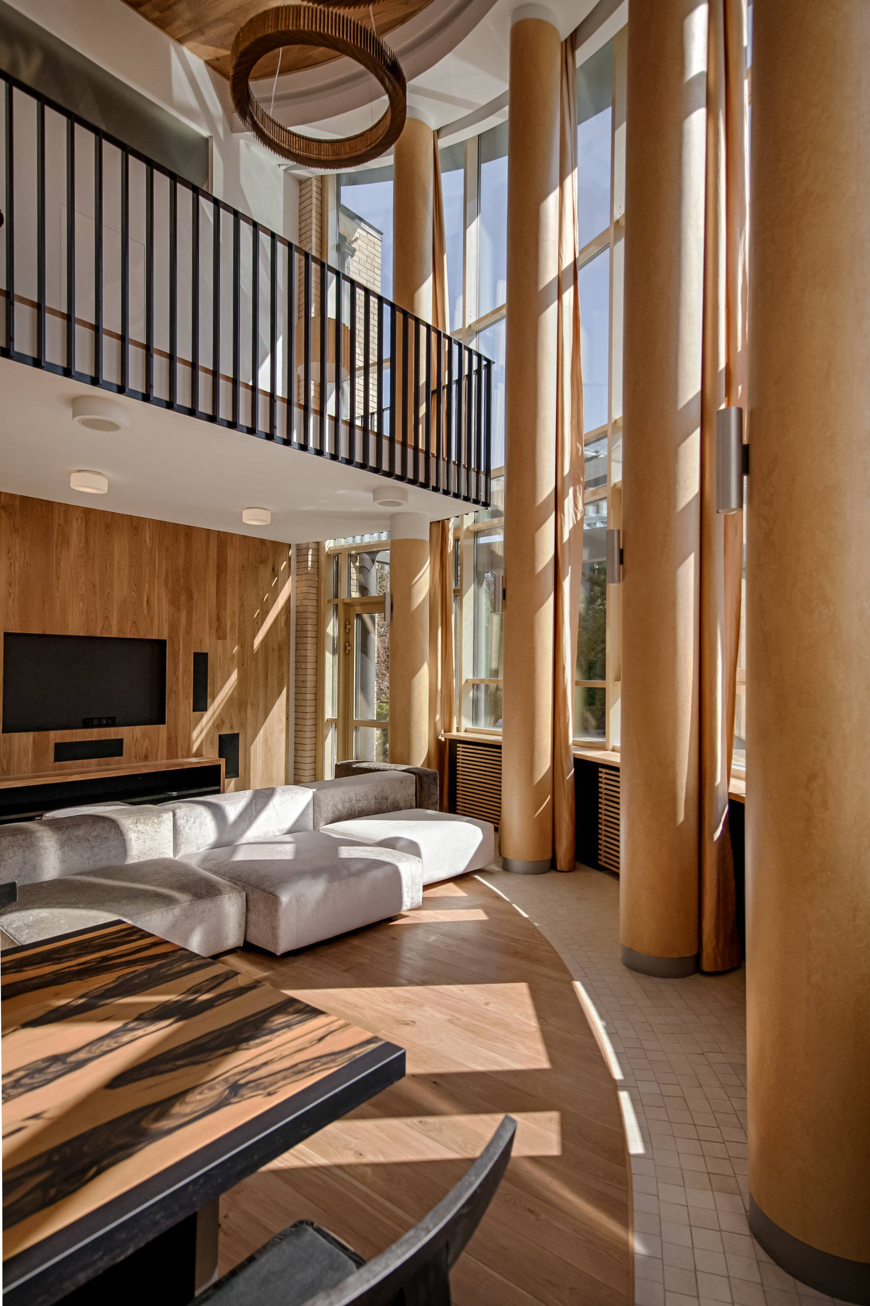 Houzz тур: Эко-шик в подмосковном Бенилюксе