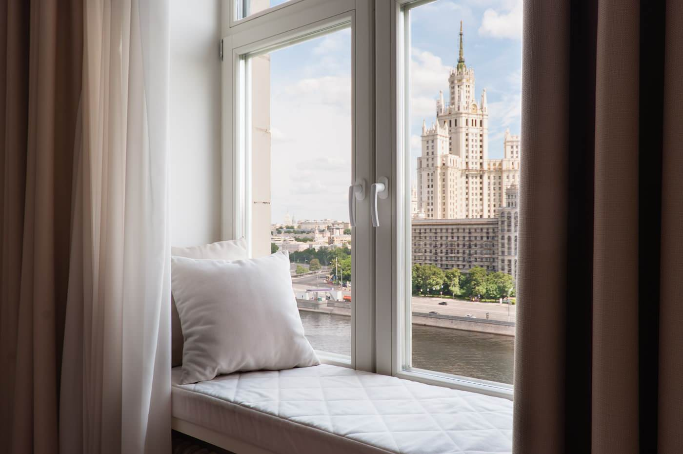 Дизайн по компасу: Как проектировать интерьеры по солнцу