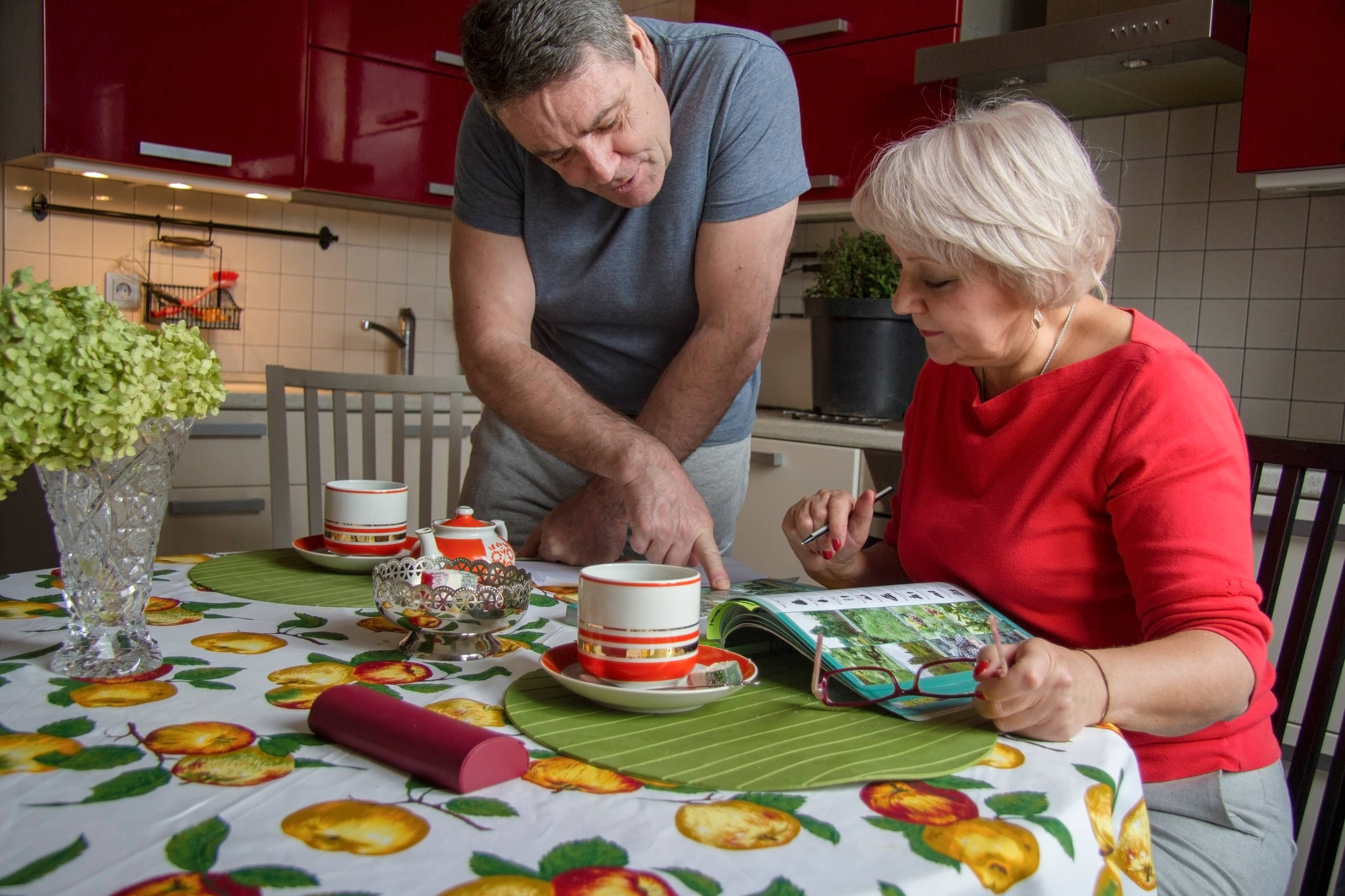 Золотые годы: Как сделать ремонт своим родителям или бабушке