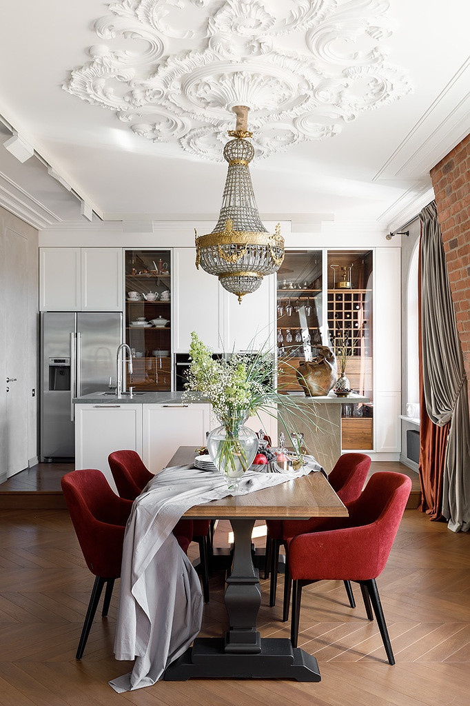 В гостях: Квартира дизайнера в центре Петербурга