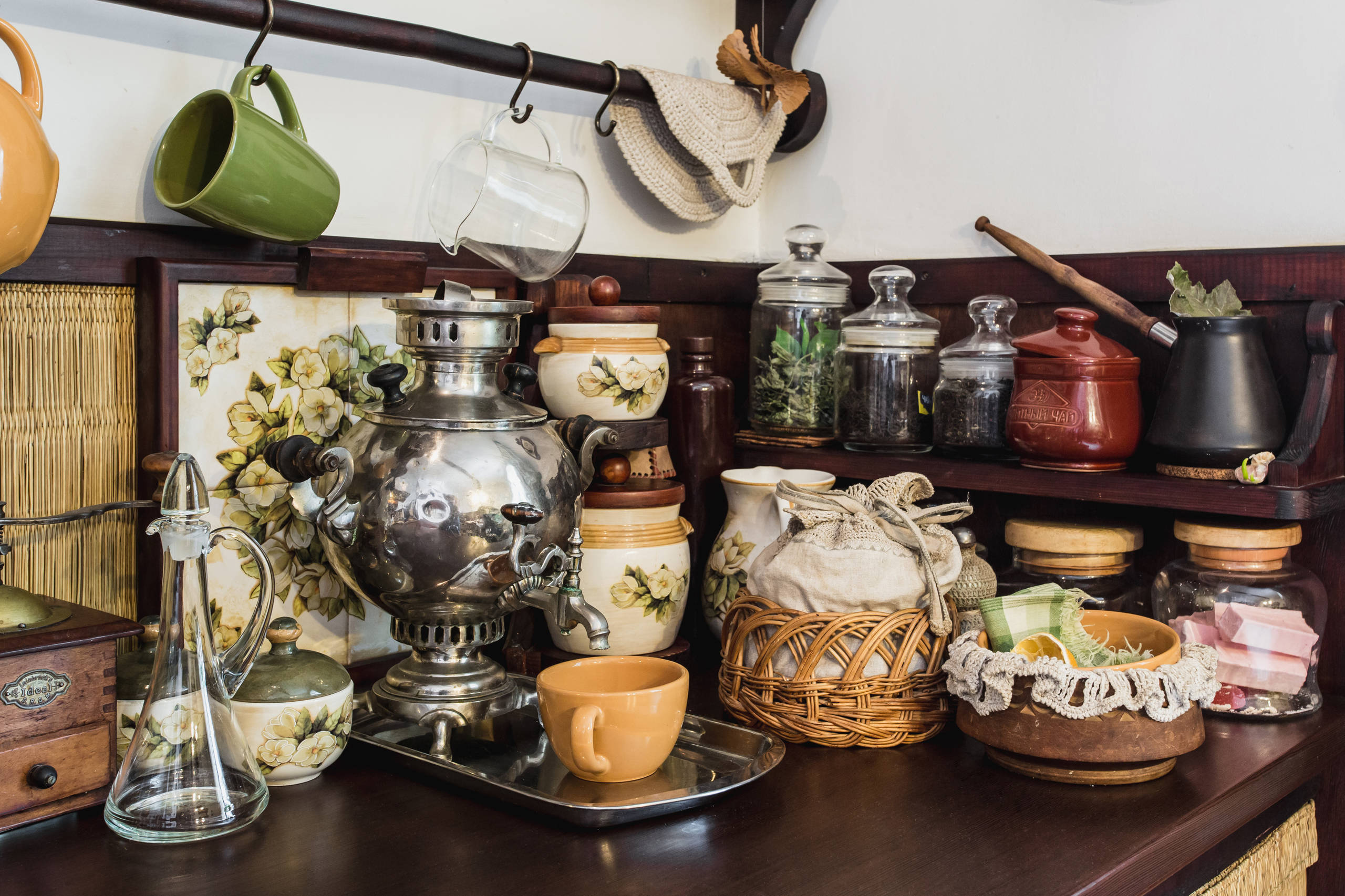 В гостях: Интерьер вне времени спустя 30 лет после ремонта