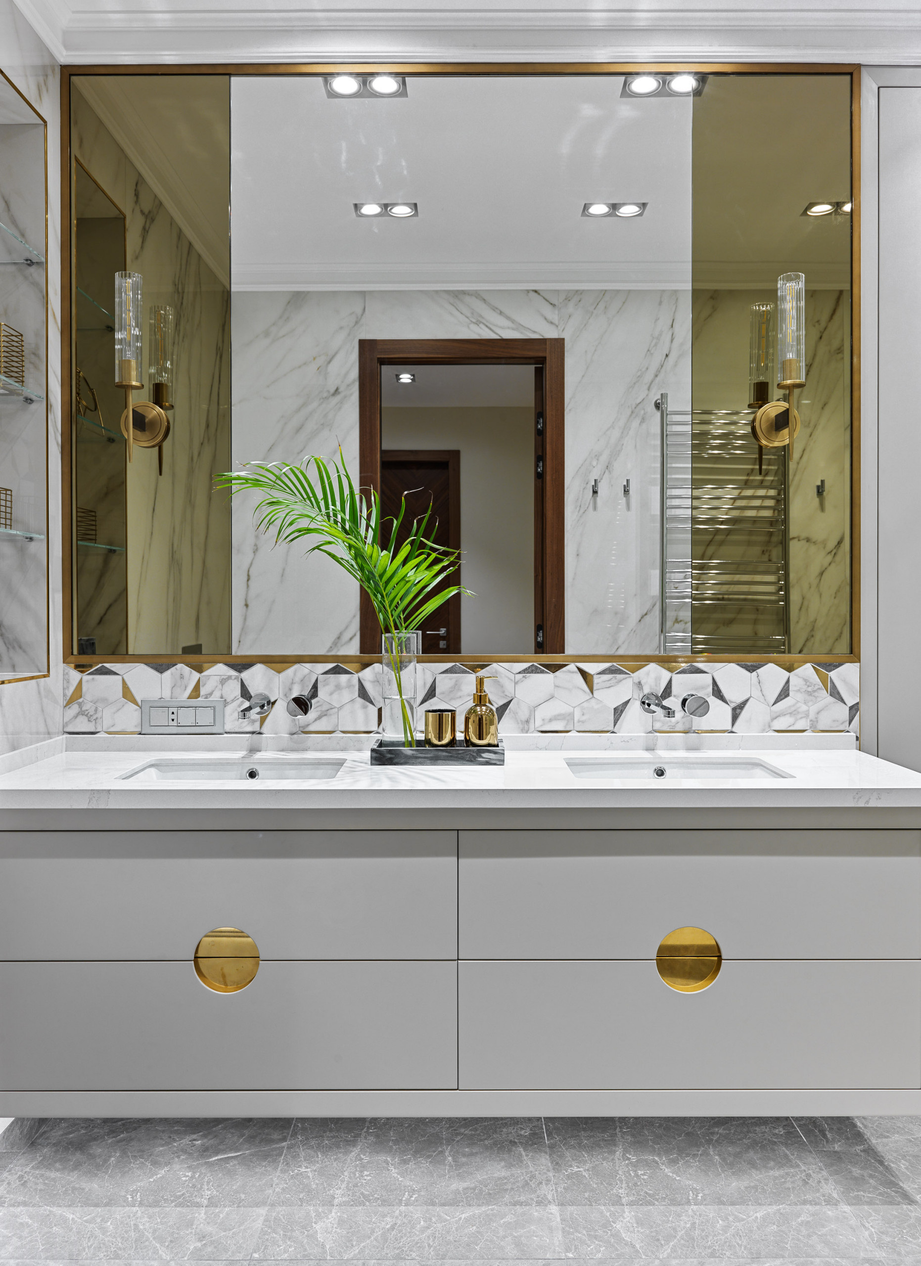 Houzz тур: 170 кв.м собранные из трех (!) квартир