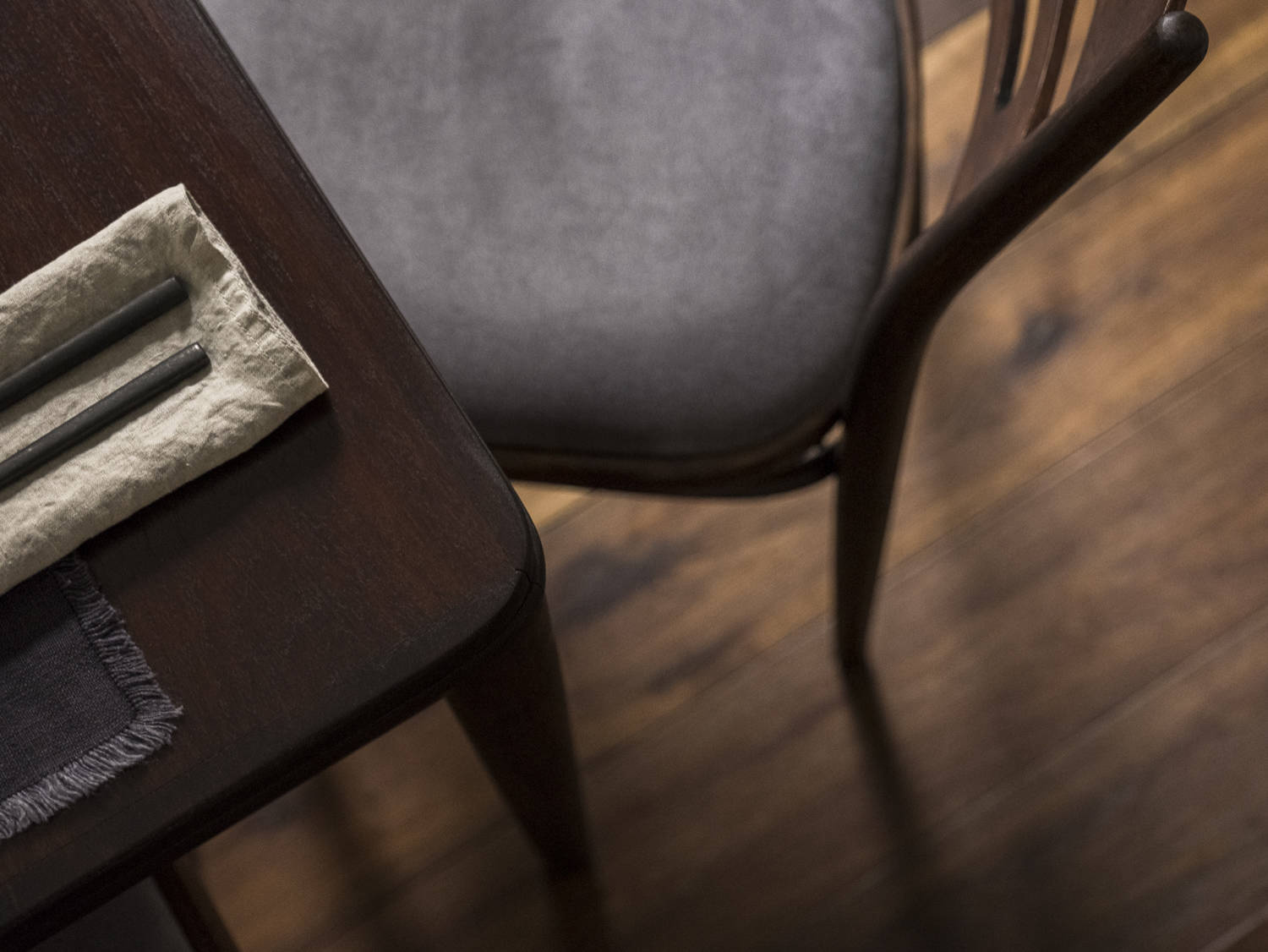 До и после: Двухкомнатная квартира с шестью окнами