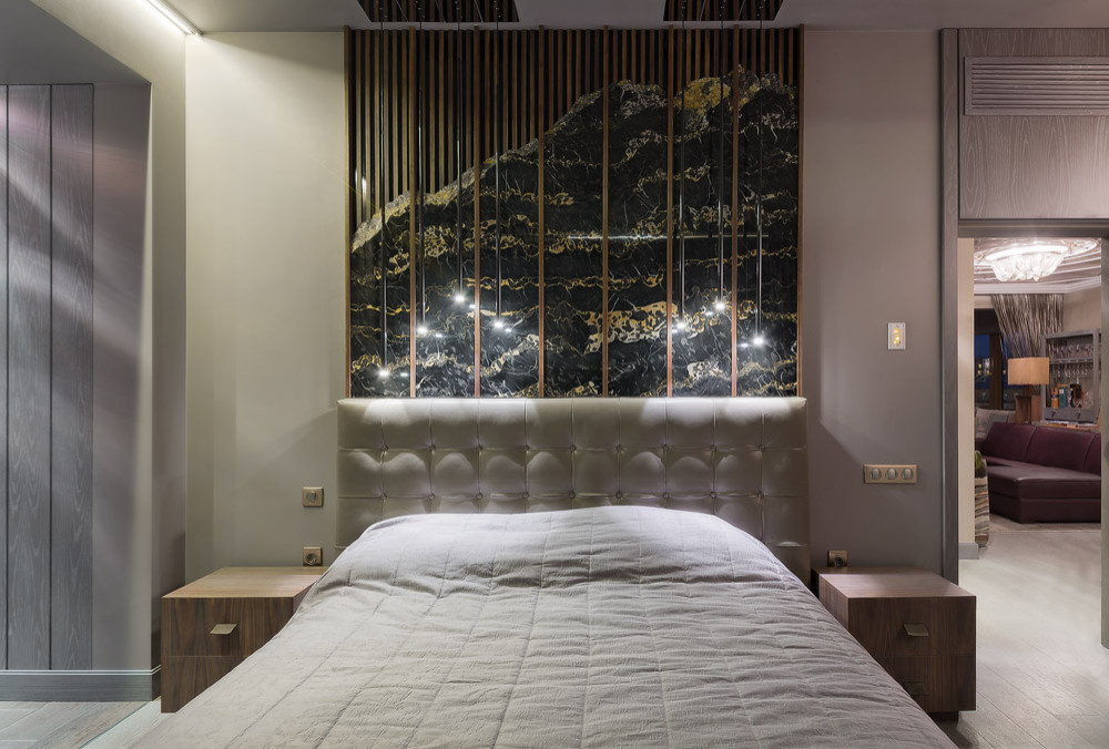 Houzz тур: Оттенки песка и меда в квартире с идеальным порядком