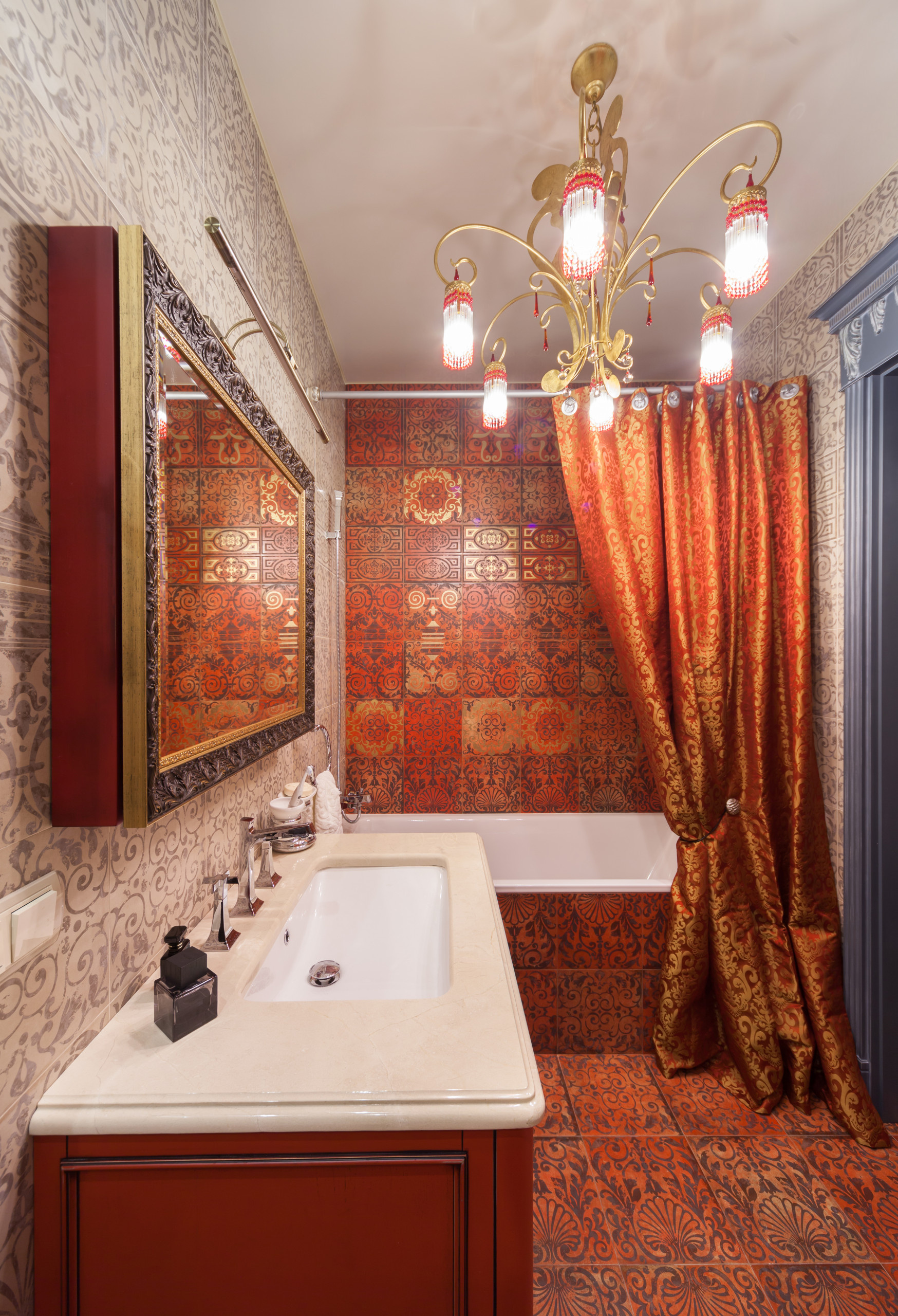 Houzz тур: Интерьерный микс из классики и восточных мотивов