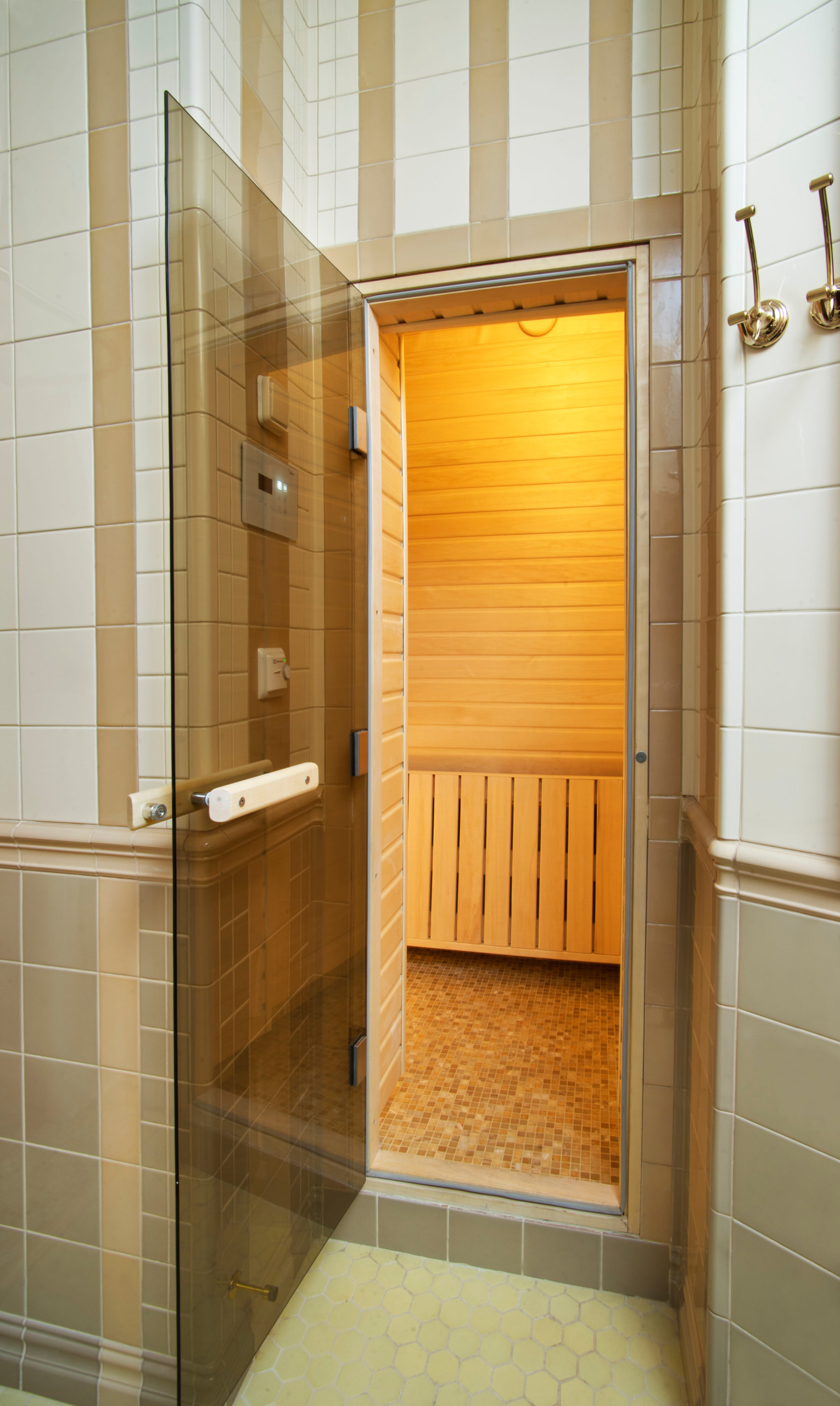 Личный опыт: Как я проектировал мини-баню в мегаполисе