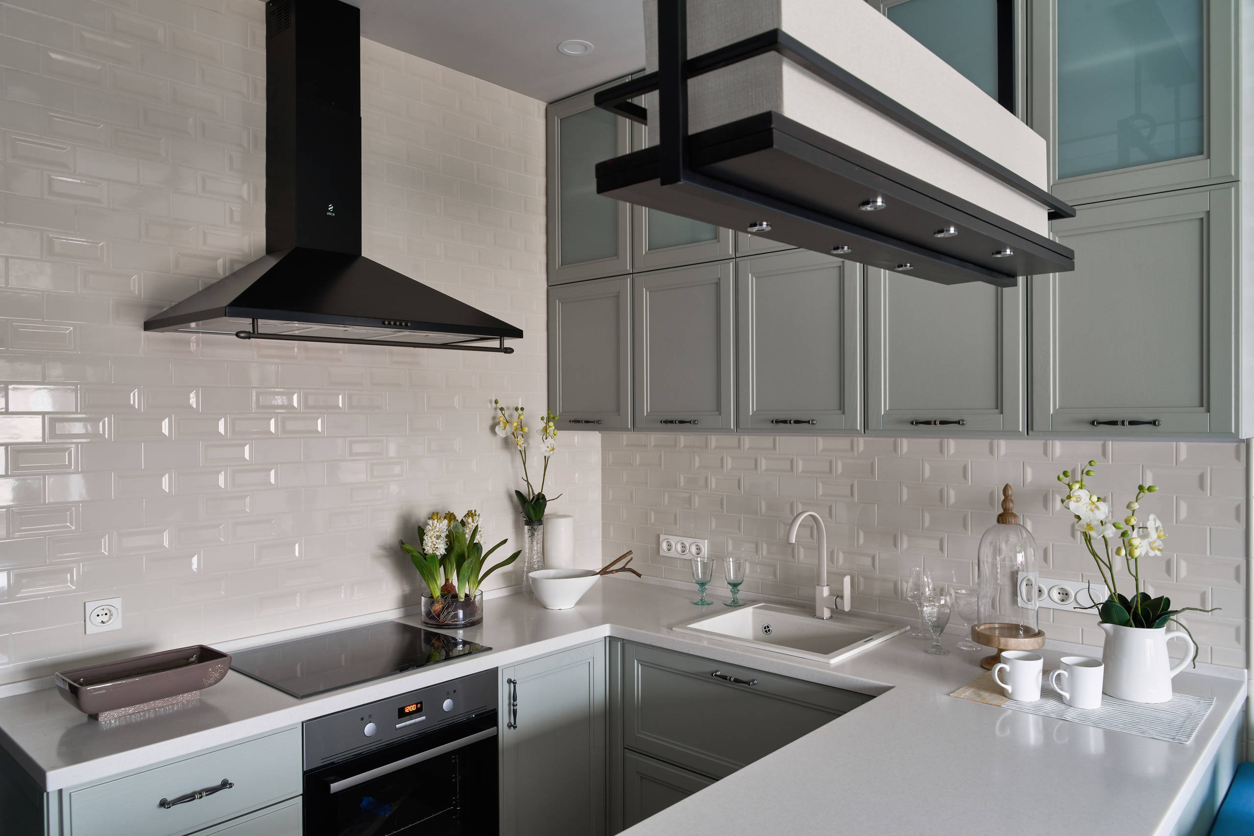 Есть проблема: Кухня в «еврогостиной»