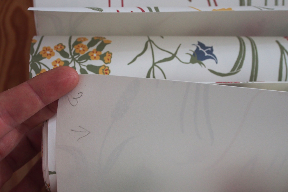 Инструкция Houzz: Как клеить бумажные обои правильно