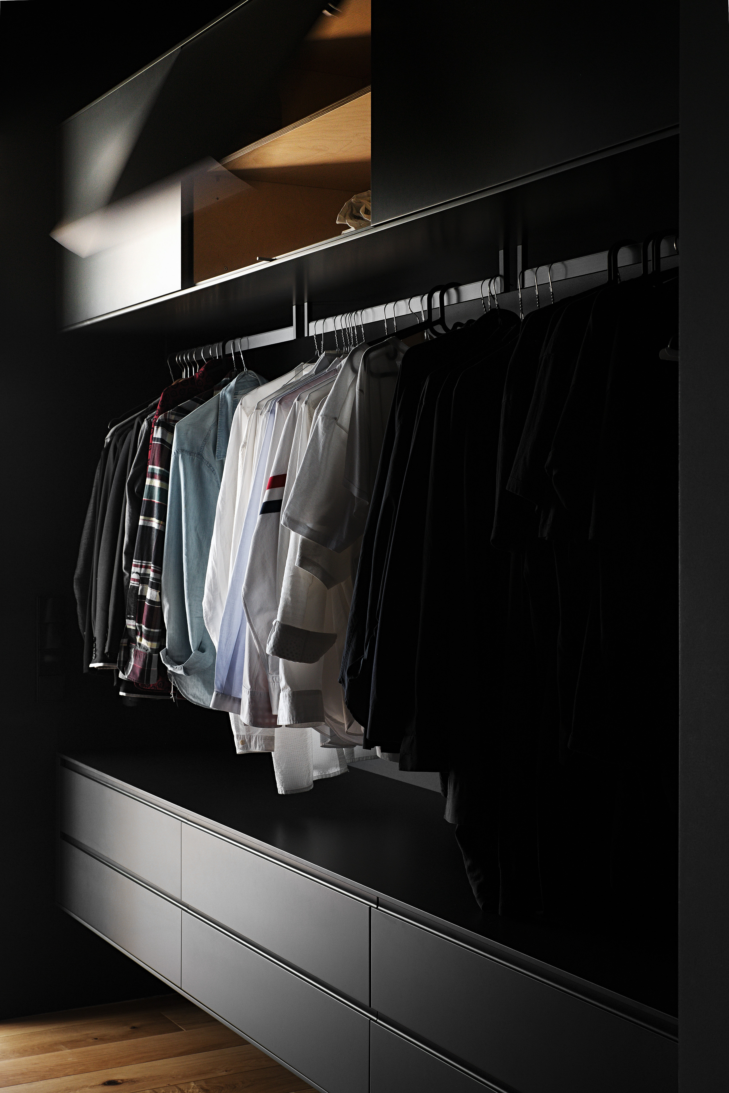 Встроенный шкаф: О чем подумать, прежде чем вызвать замерщика