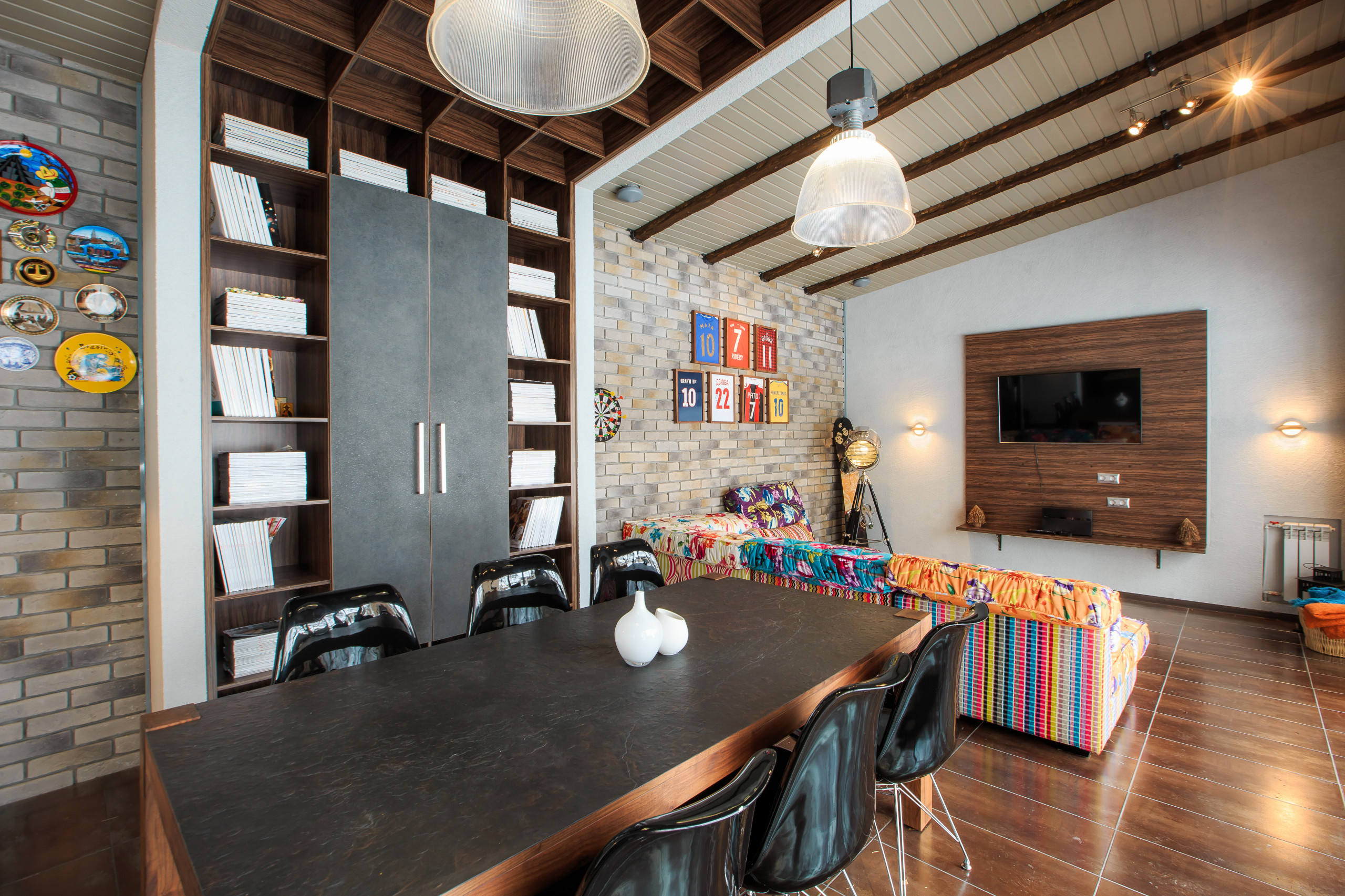 Houzz тур: Гостевой домик в уральской глуши с хулиганскими мотивами