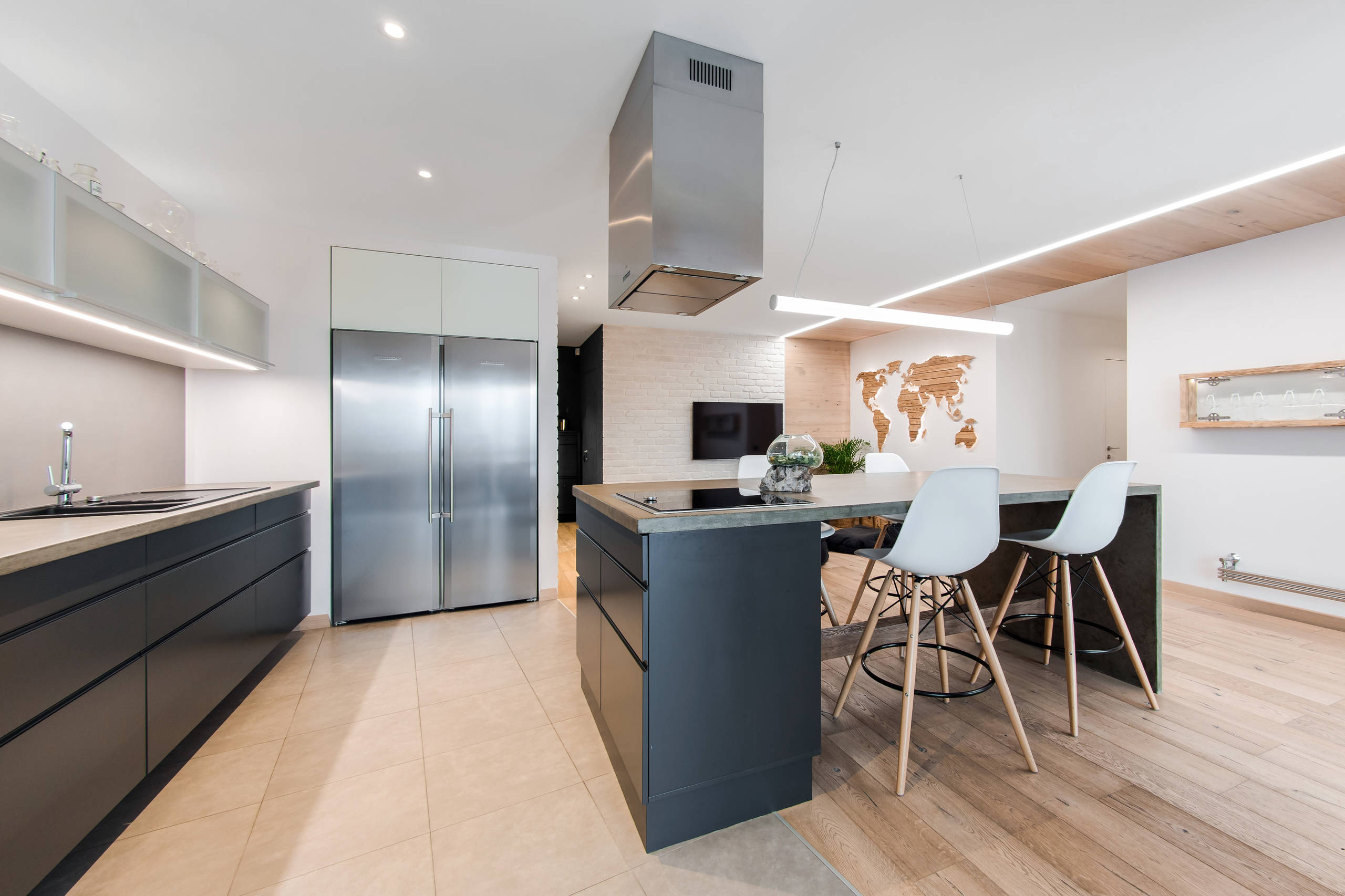 В гостях: Квартира в Питере — с мастерской и пивоварней