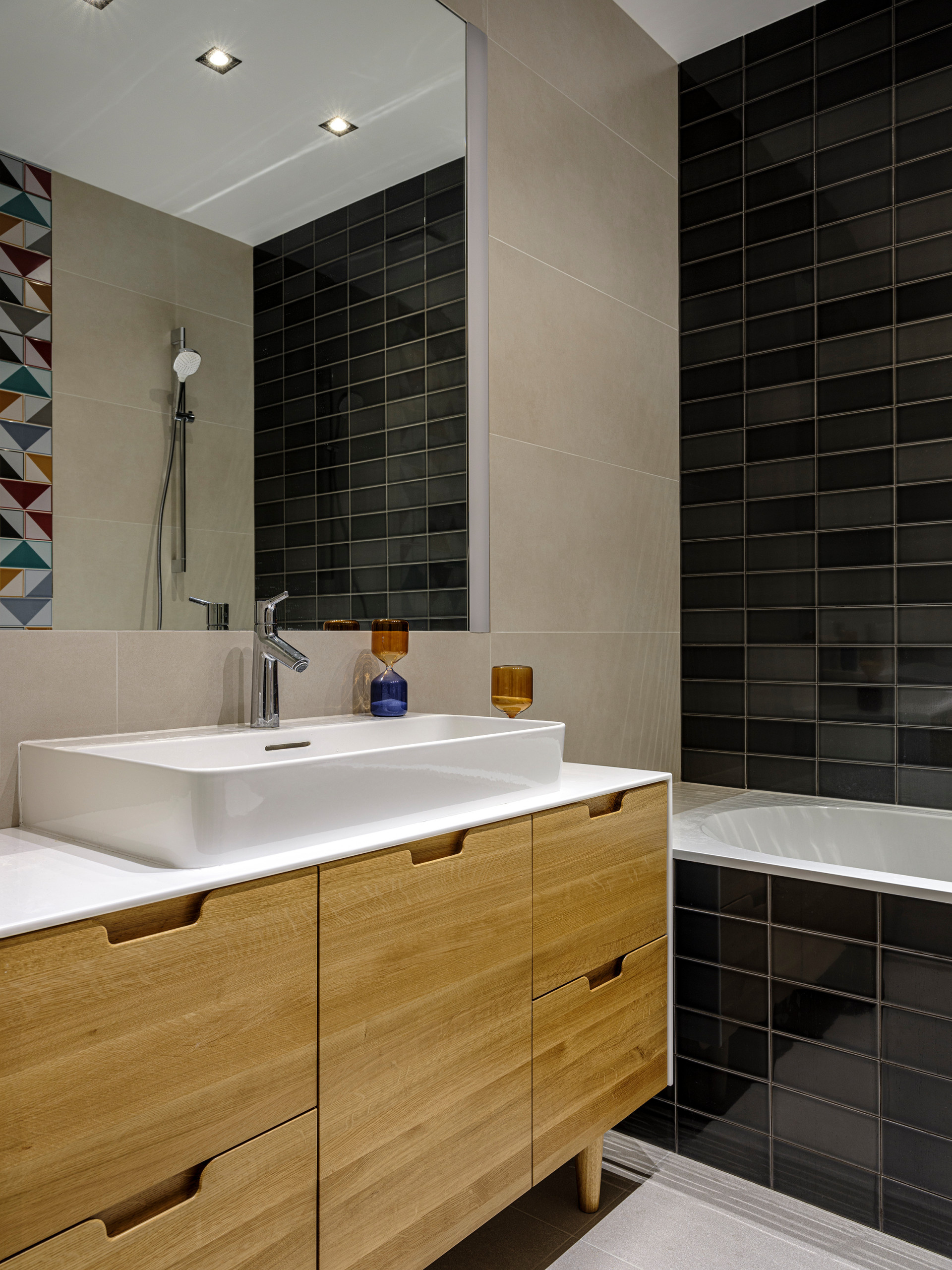 Houzz тур: Квартира для семьи — с рисунками сына на стенах