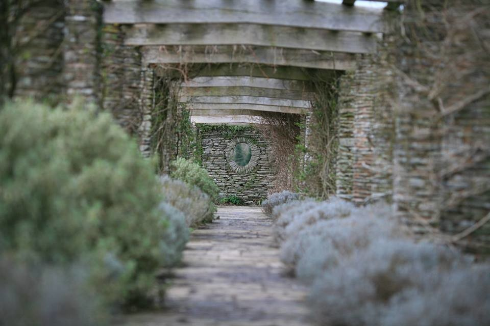 Портрет: Частные экскурсии по лучшим садам мира от центра «Гертруда»