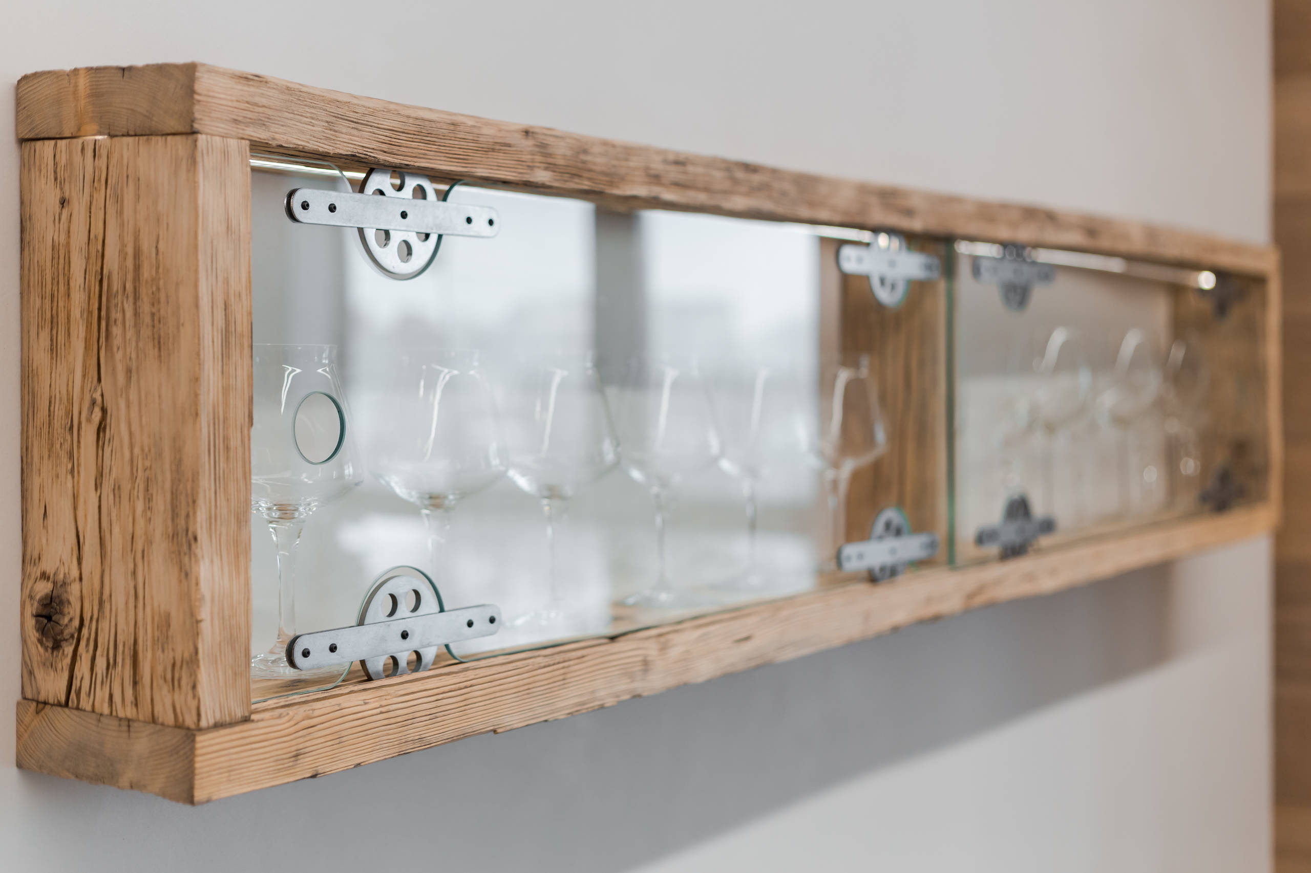 В гостях: Квартира в Питере — с мастерской и пивоварней