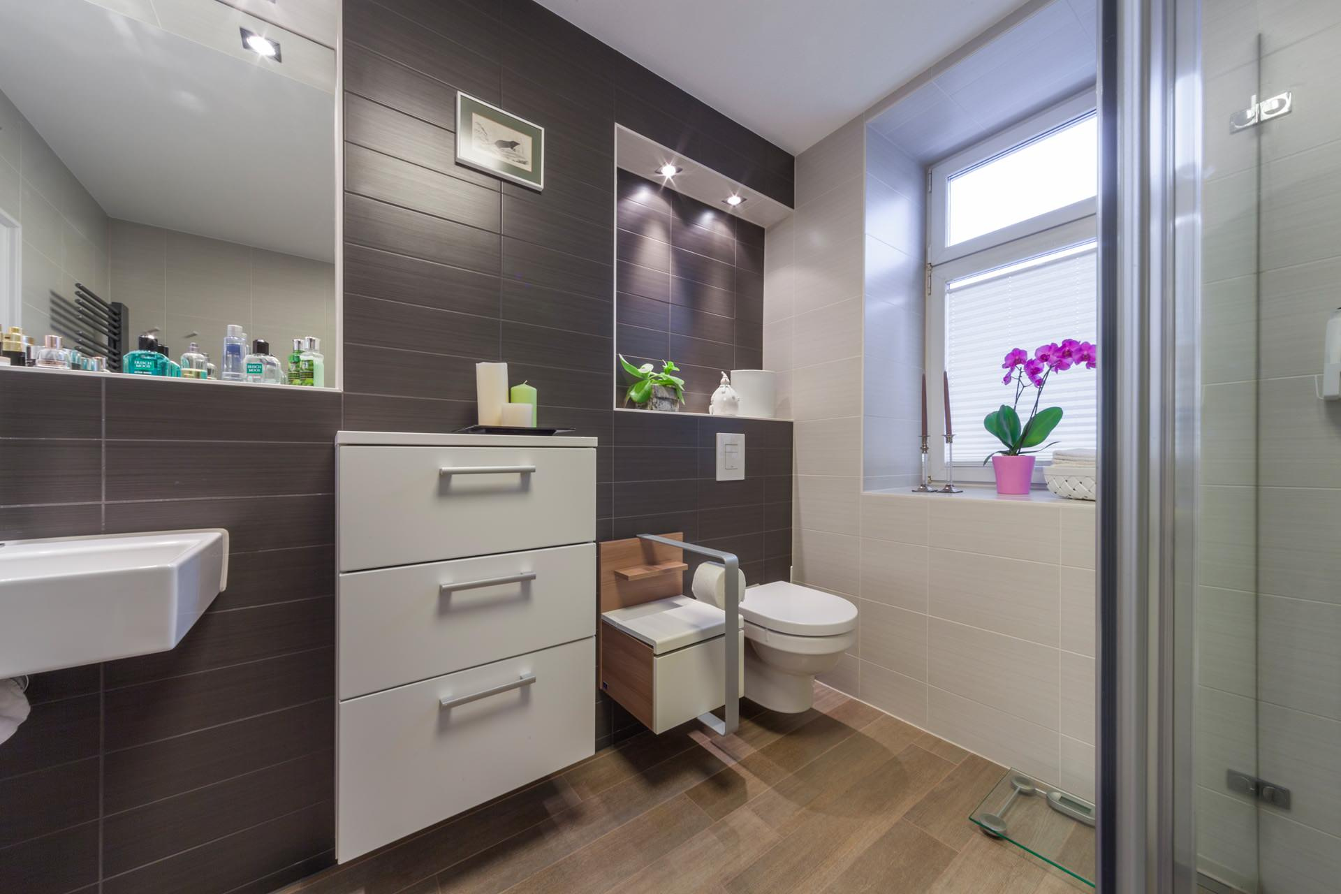 Золотые годы: Как сделать ремонт своим родителям или бабушке