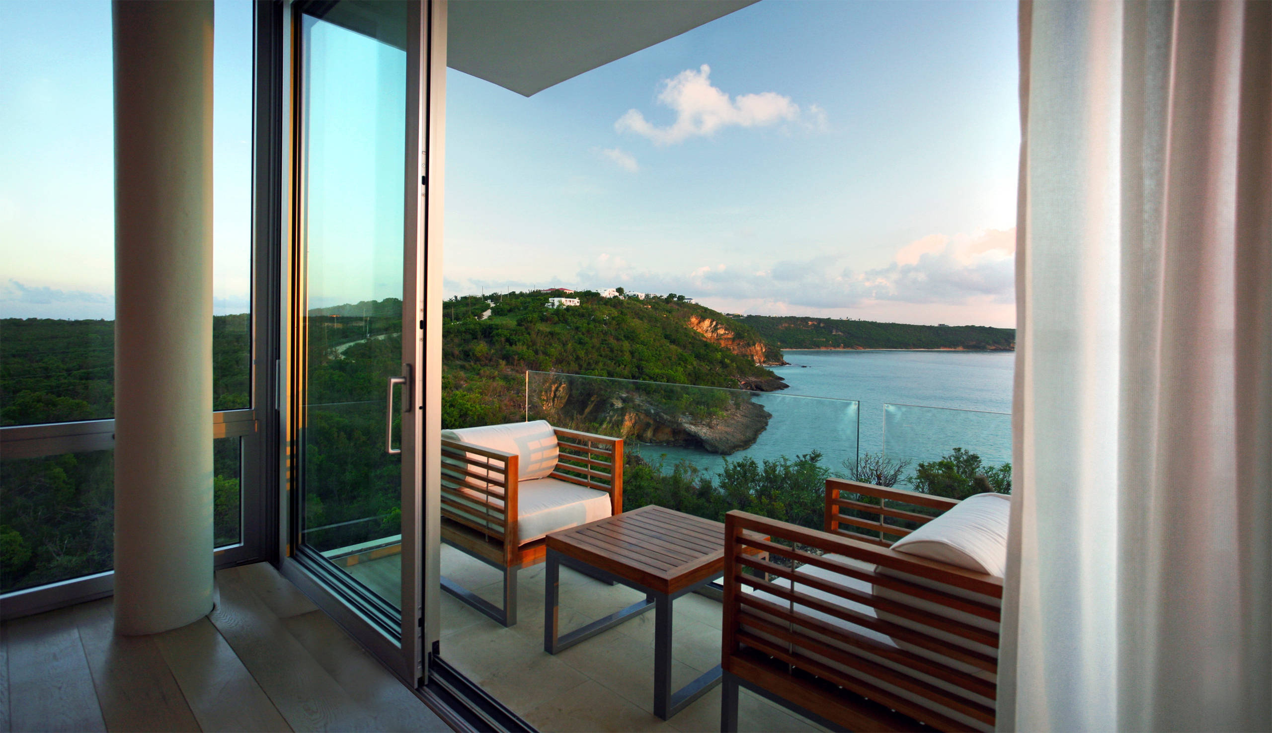 Фотоохота: 87 балконов, вдохновляющих дизайном и видом на город