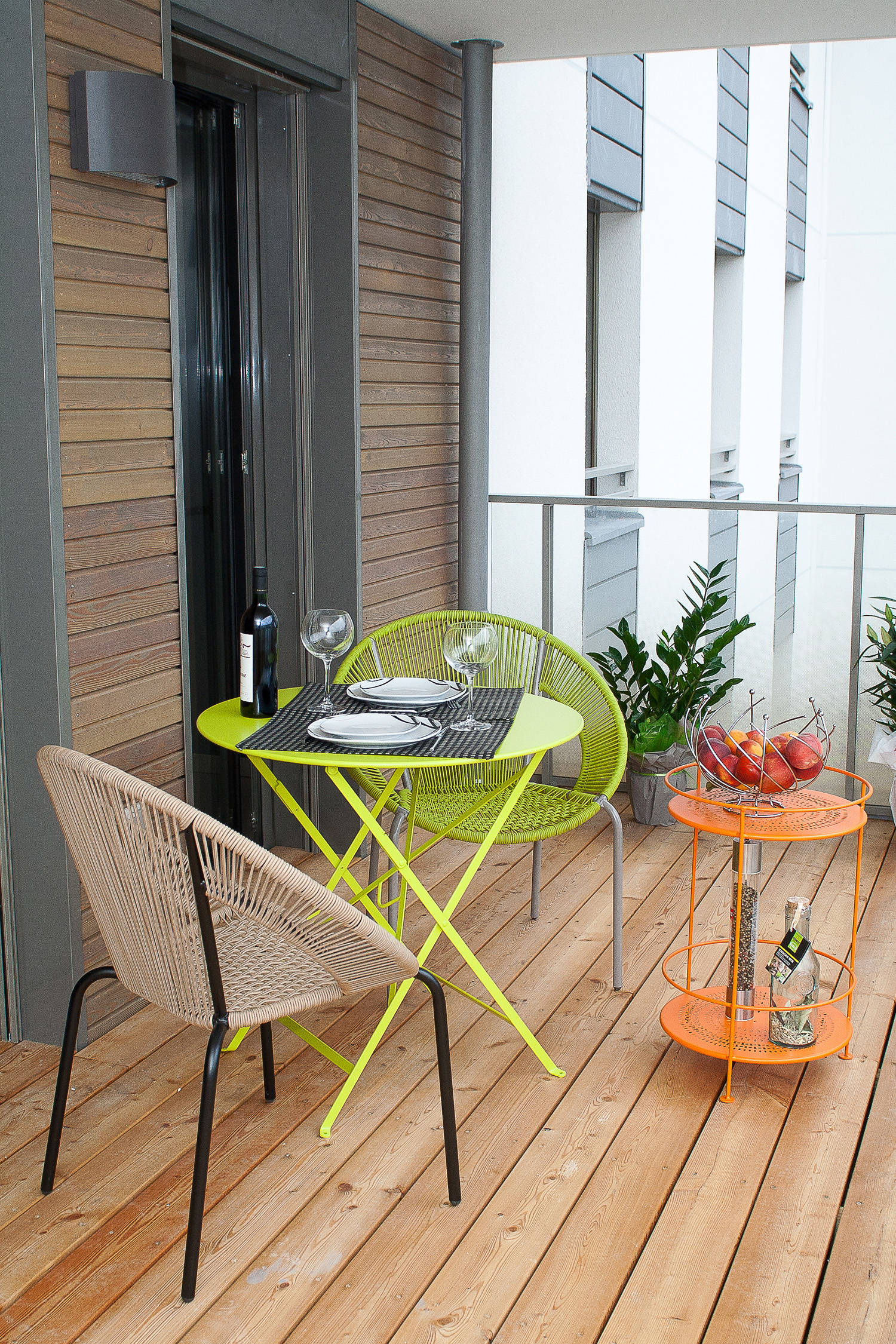 Фотоохота: 86 дизайн-идей для небольшого открытого балкончика