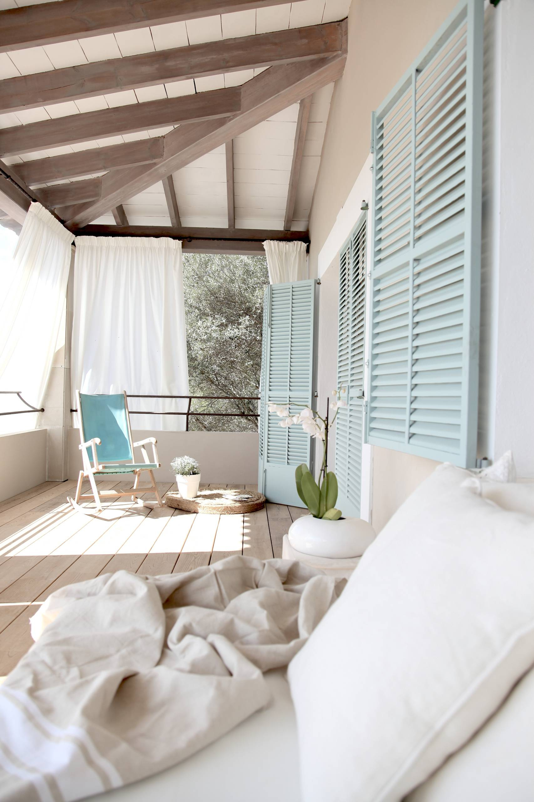 Занавес: Ткани в саду как доступная декоративная роскошь