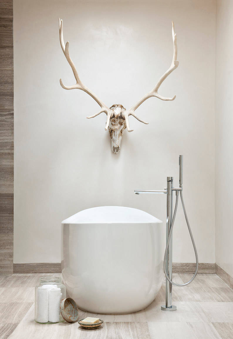 Фотоохоота: 91 идея для стены за душевой шторкой