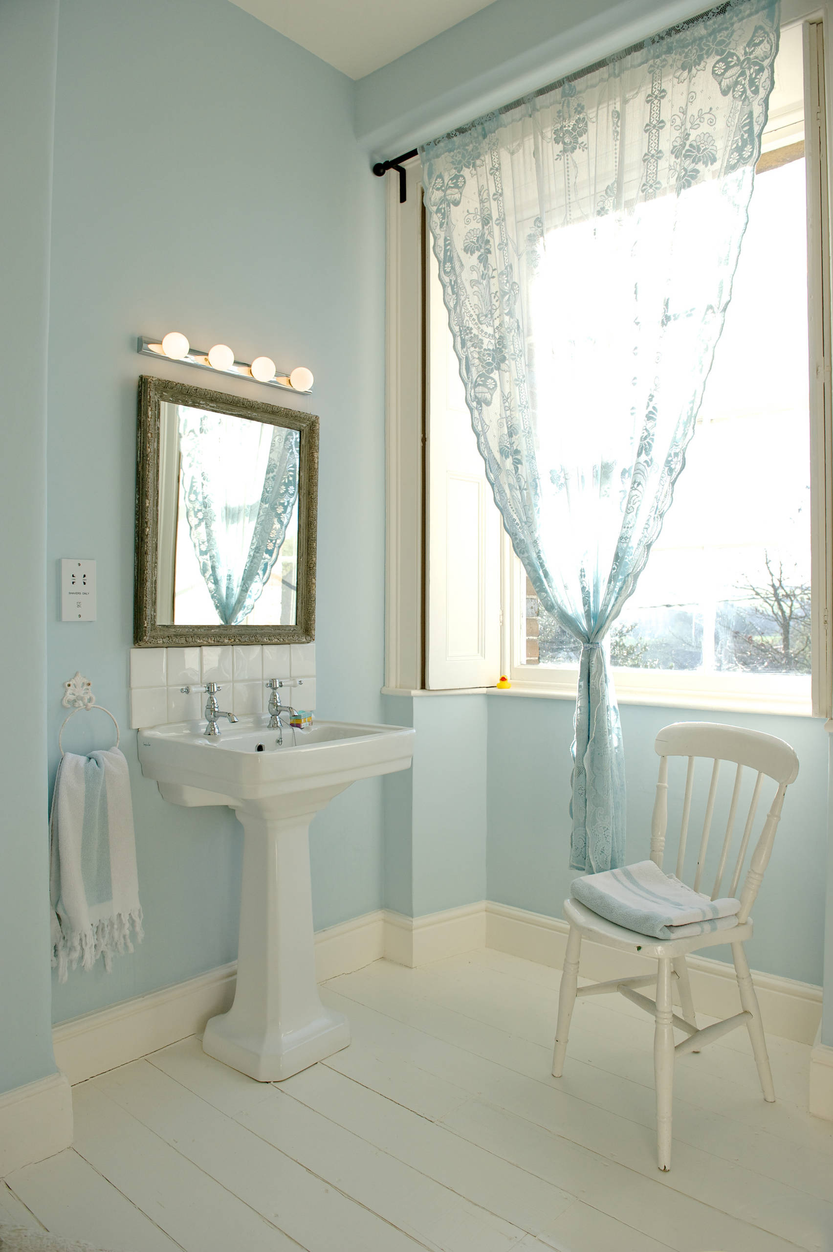 Фотоохота: 93 идеи для освещения зеркала в ванной комнате