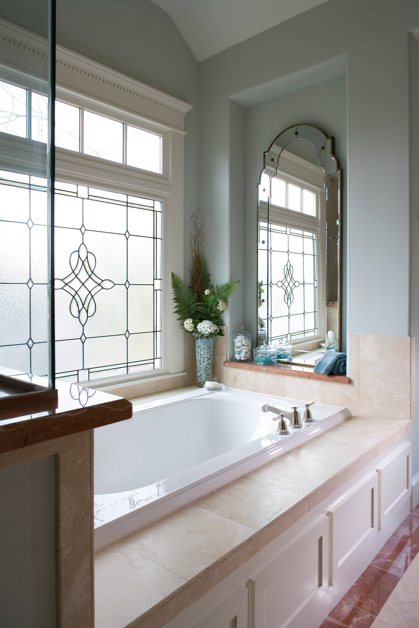 Идеи декора: 7 ситуаций, когда привычные шторы — не нужны