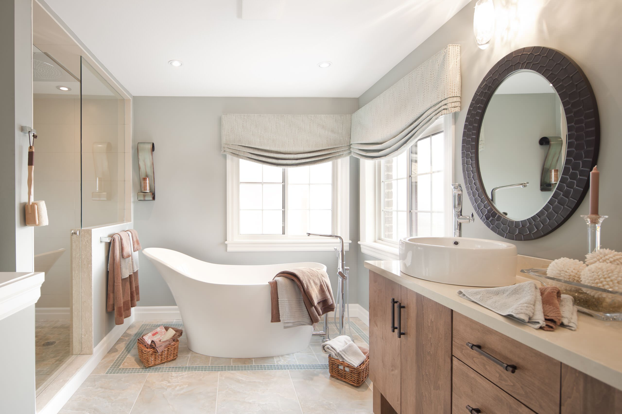 Просто фото: 17 способов красиво повесить шторы