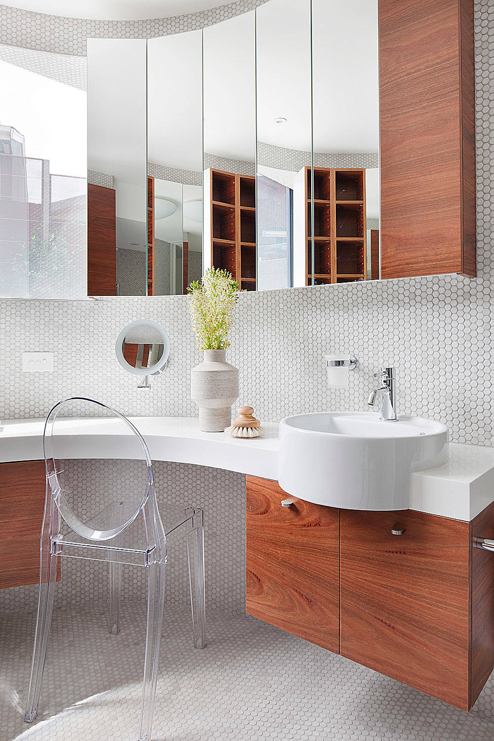 Фотоохота: 94 идеи, где организовать и как оформить туалетный столик