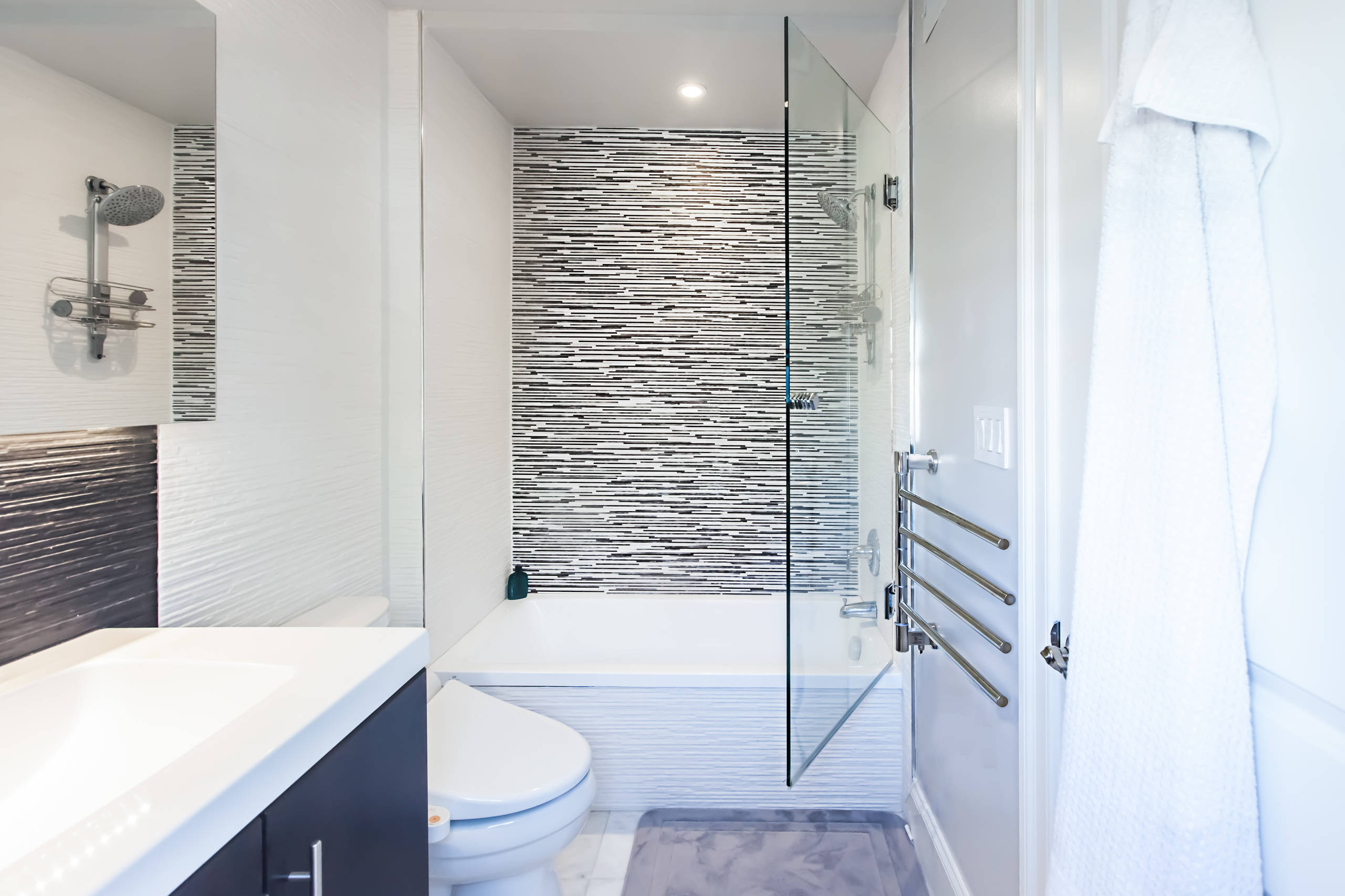 Какую плитку выбрать в ванную комнату