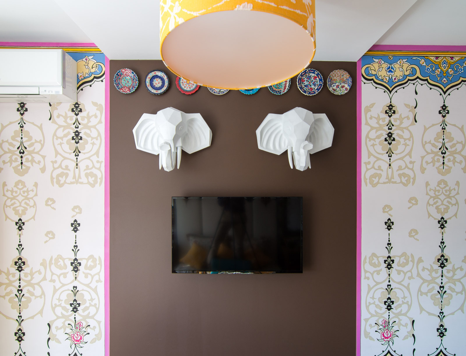 Спальня недели: Путешествие по Востоку на 13,4 квадратных метрах