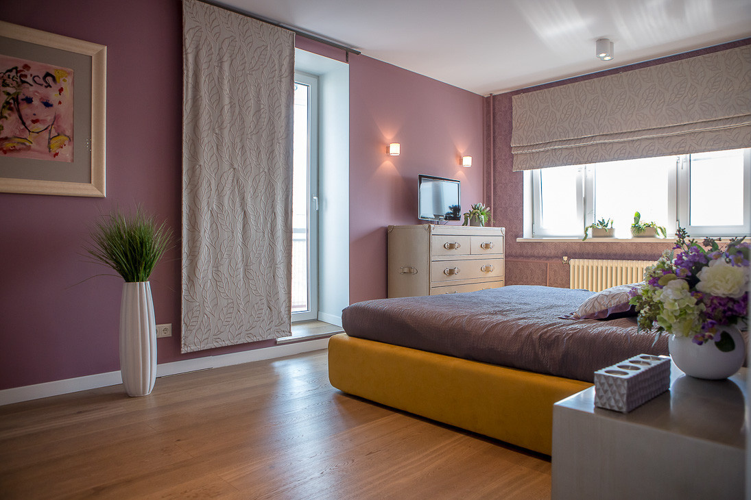 Houzz тур: Квартира-путешествие с графикой Анатолия Зверева