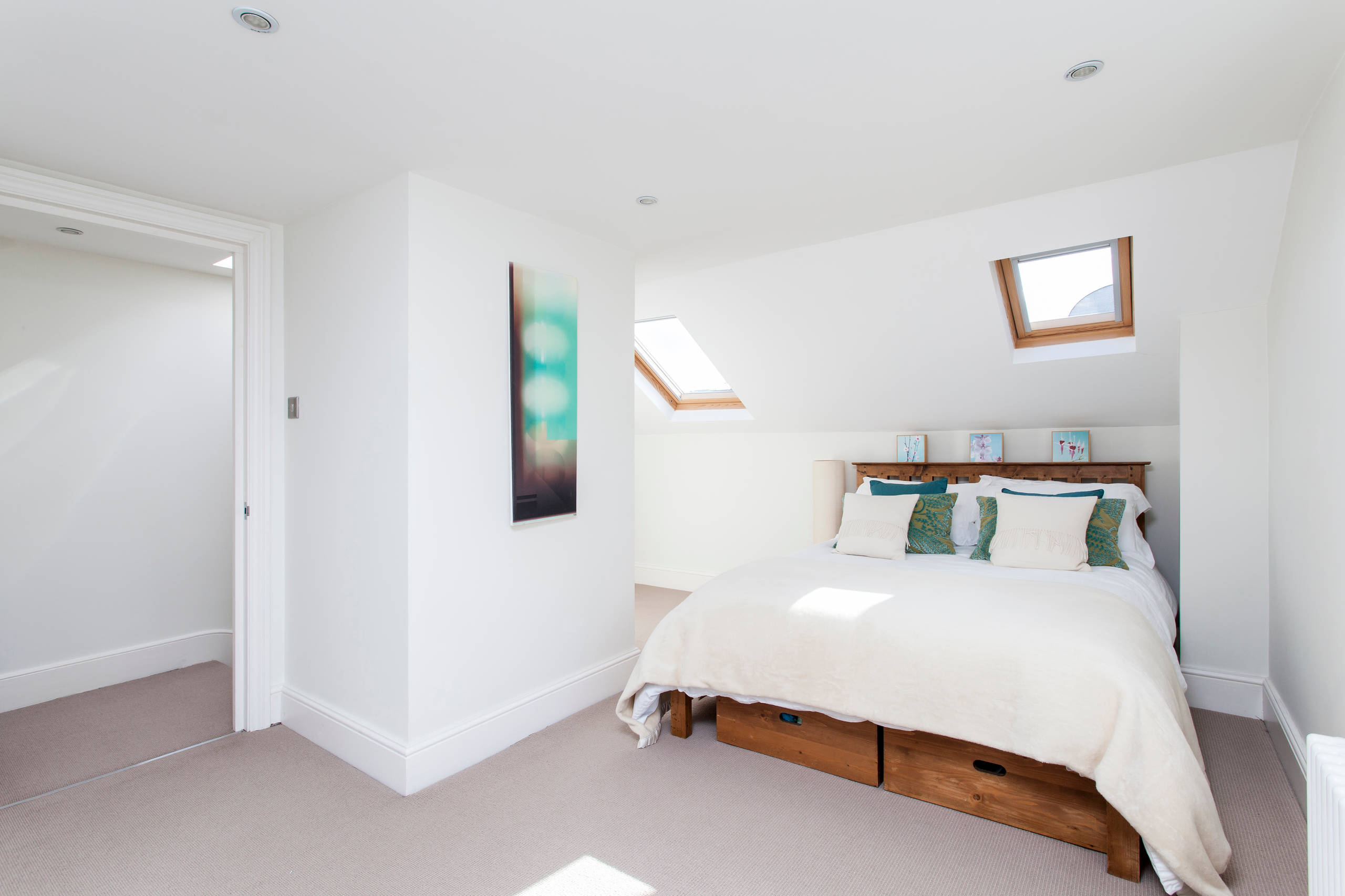 В сжатом виде: Способы хранения вещей в съемной квартире