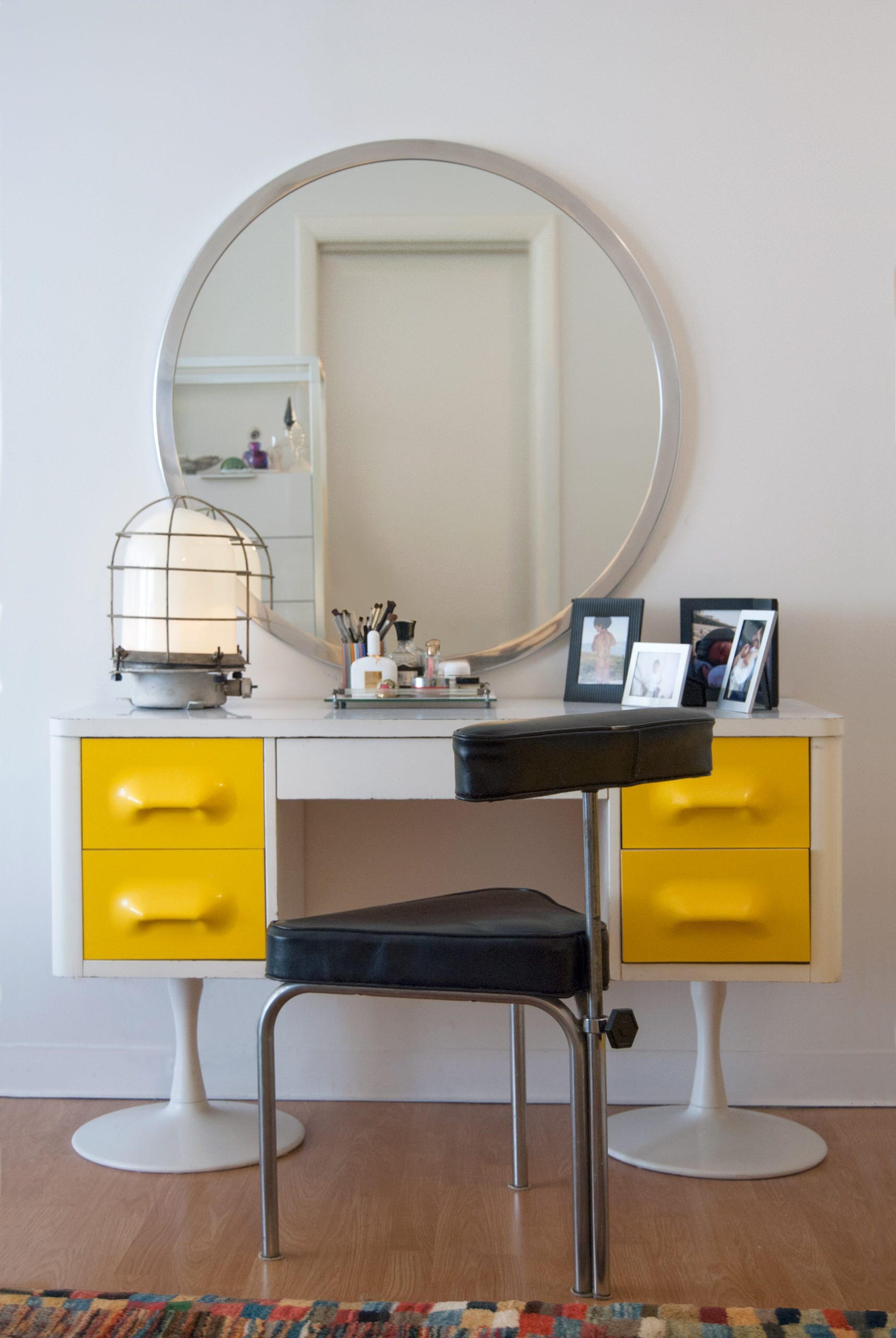 Фотоохота: 94 идеи, где организовать и как оформить туалетный столик