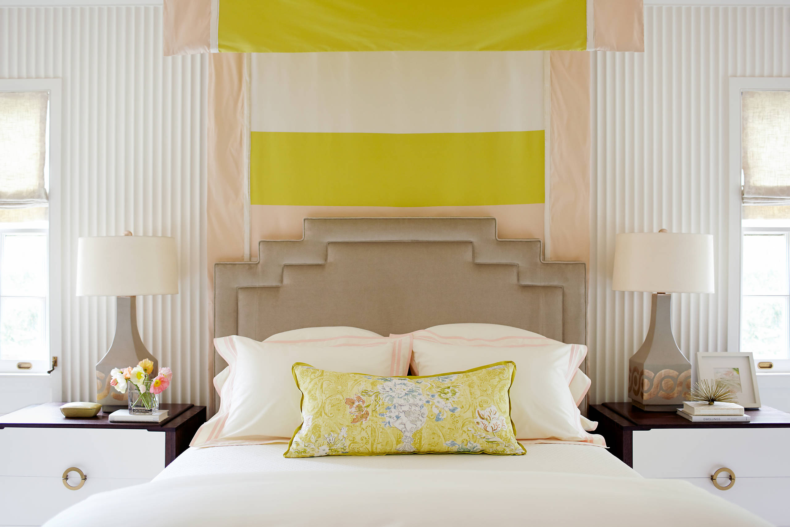 Фотоохоота: 101 идея для стены за изголовьем кровати