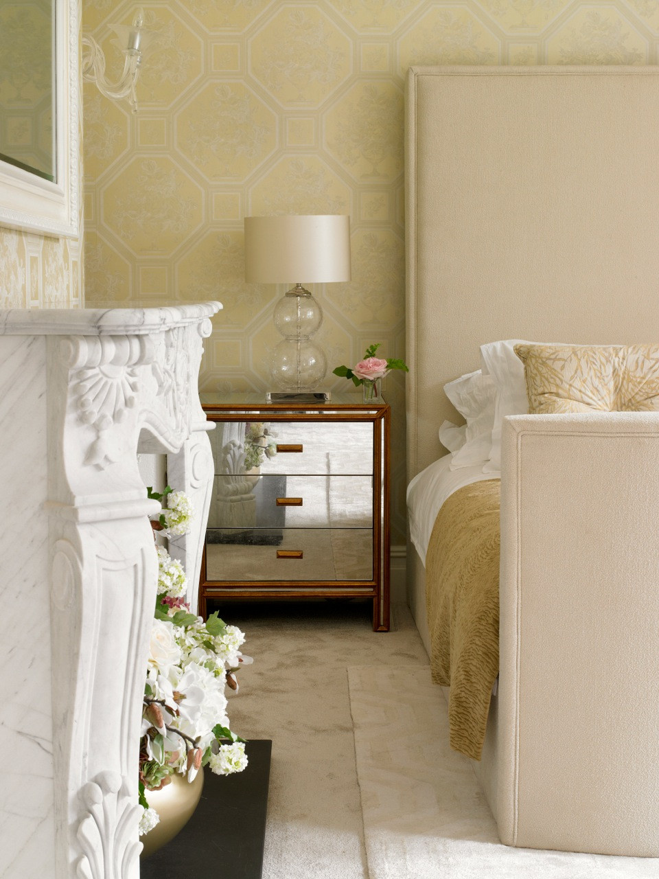 Фотоохота: 93 совета, что отправить «в топку» фальш-камина