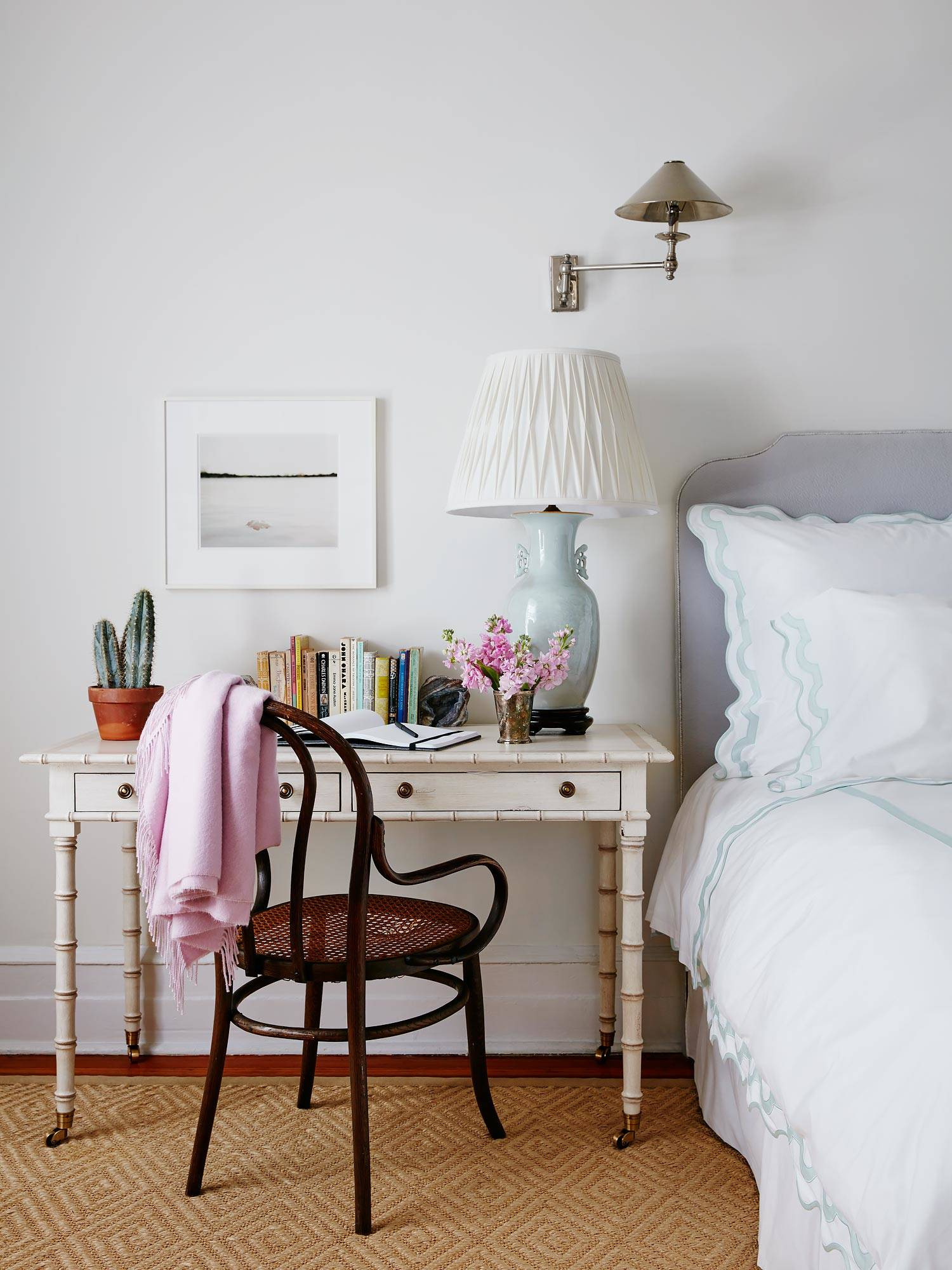 Фотоохота: 94 идеи, где организовать и как оформить туалетный столик