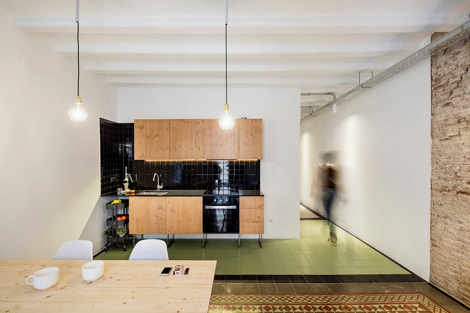 Фотоохота: 45 маленьких кухонь, в которых есть всё необходимое