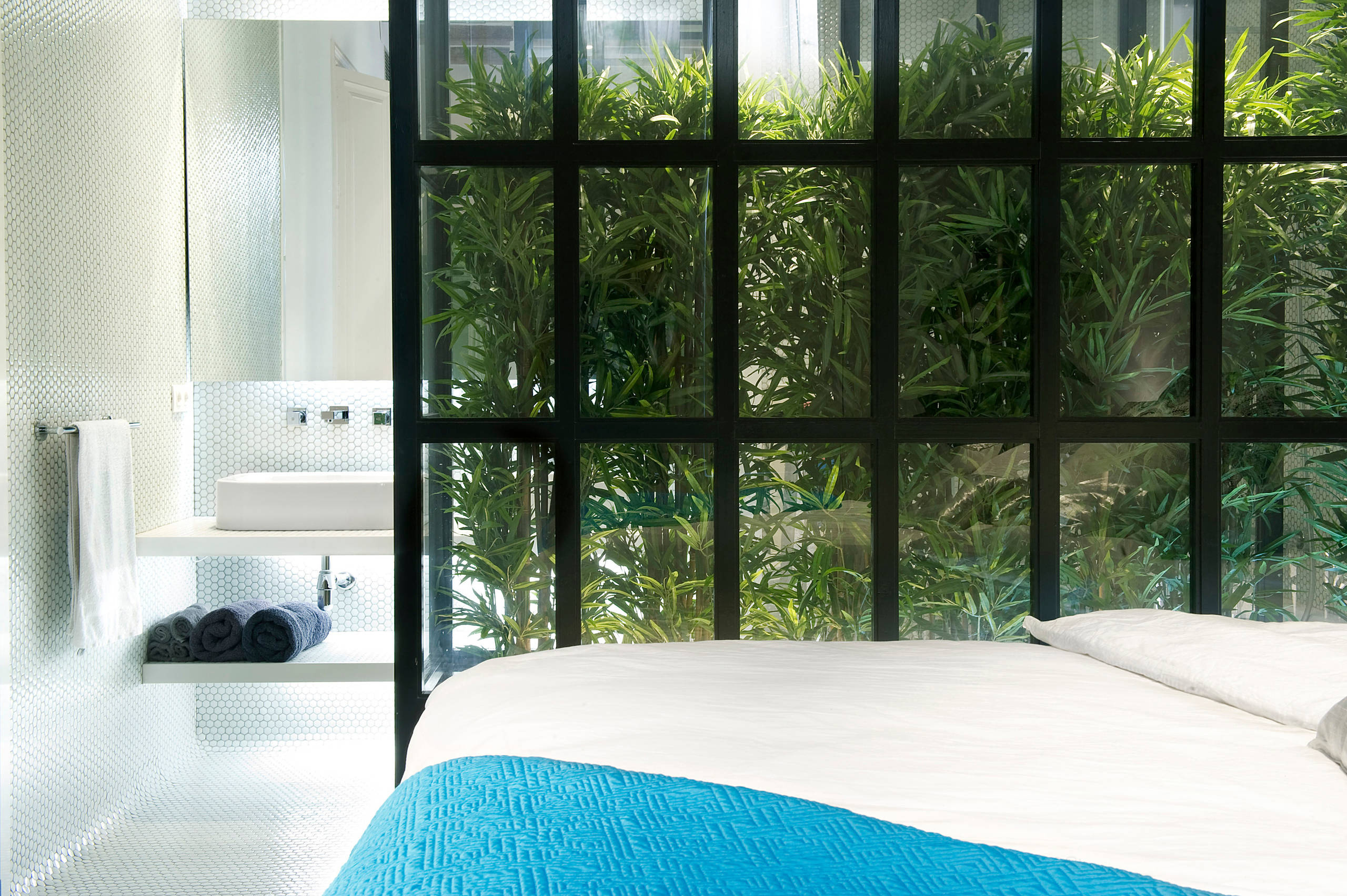 Микротренд: Мода на искусственные растения и цветы