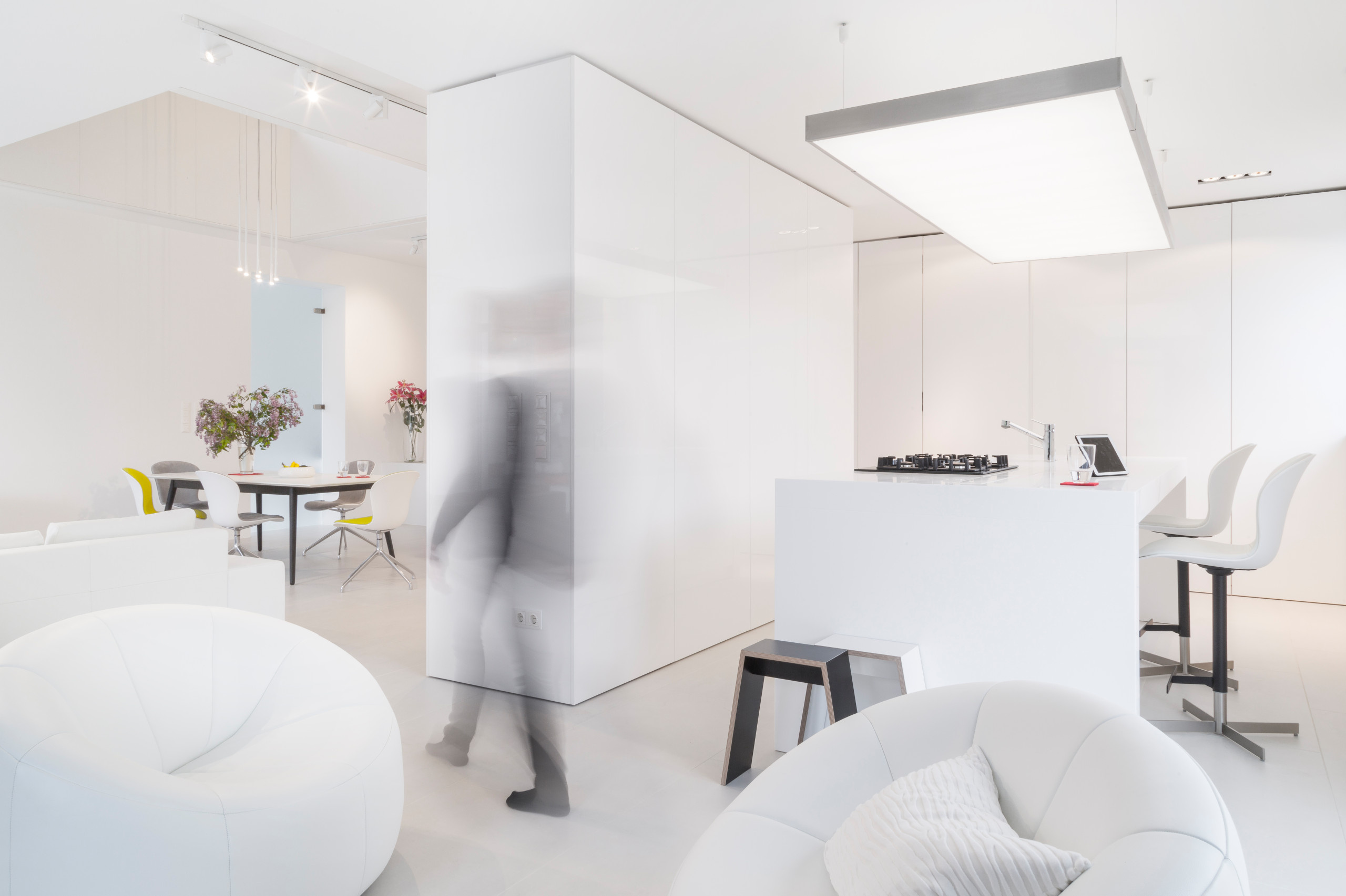 Что затягивает сроки ремонта квартир и как с этим бороться