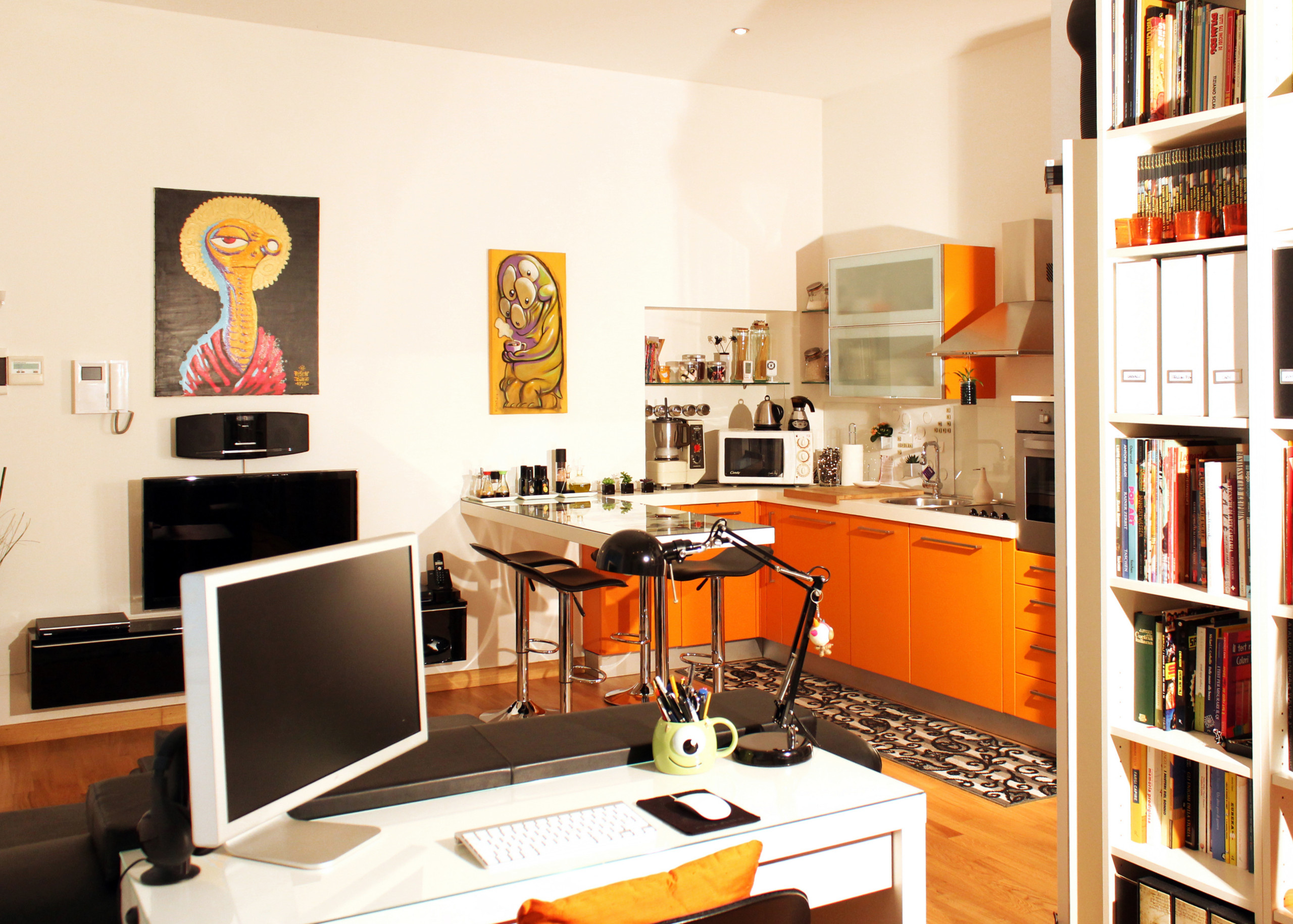 В закладки: Дизайн студии 30 кв.м — в тесноте, но не в обиде