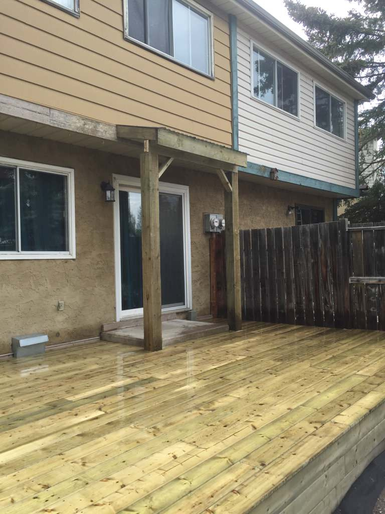 Вопрос: Сколько этажей должно быть у дачи